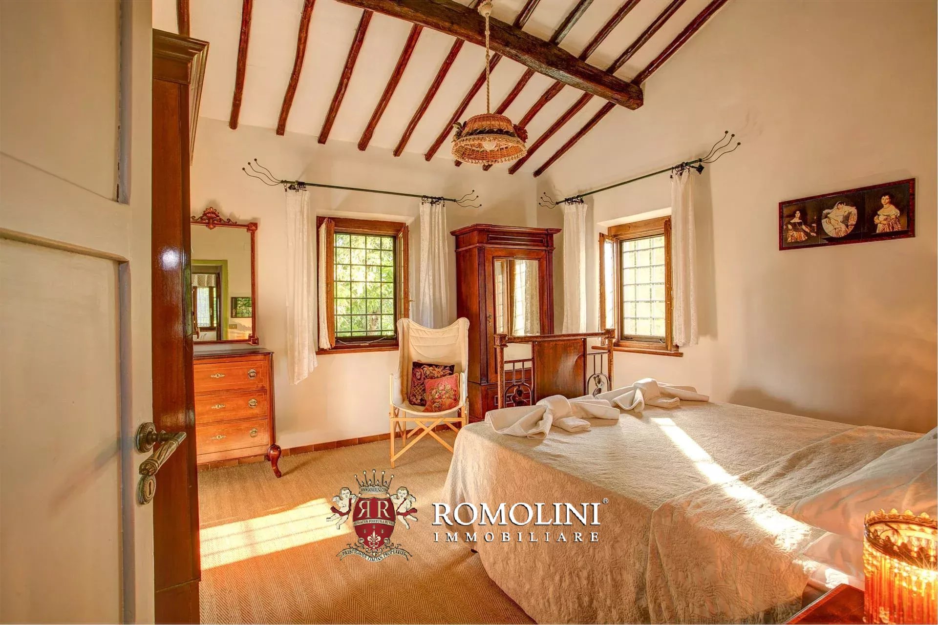 5 Bedroom Villa/Townhouse's Image 34