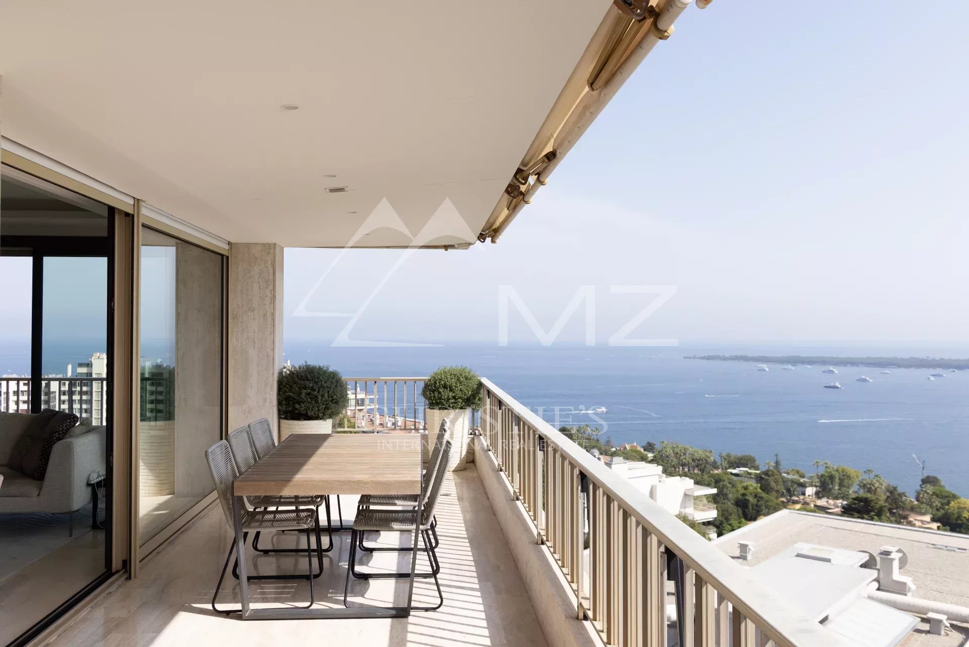 3 Bedroom Apartment/Flat's Image 3