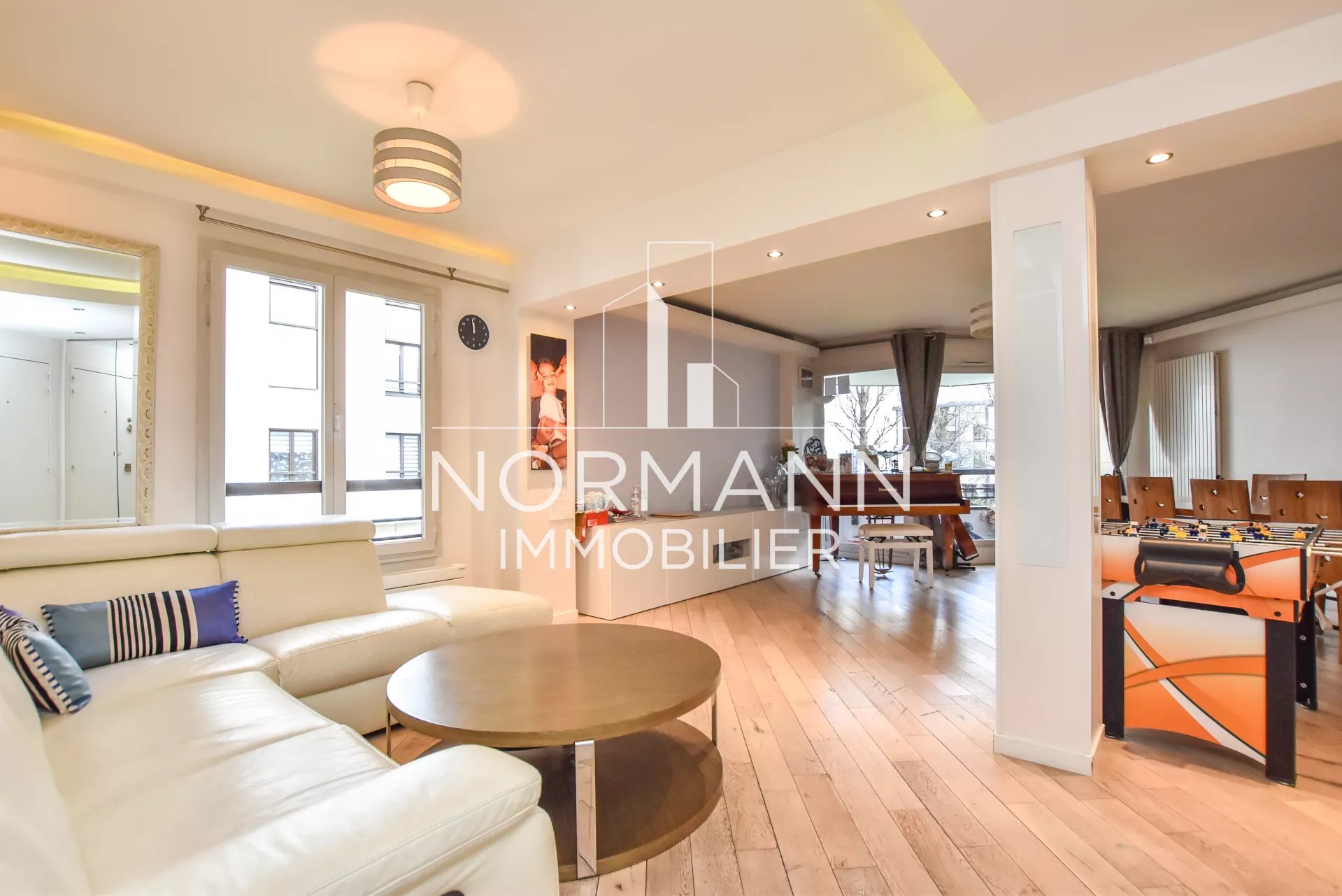 Agence immobilière de 