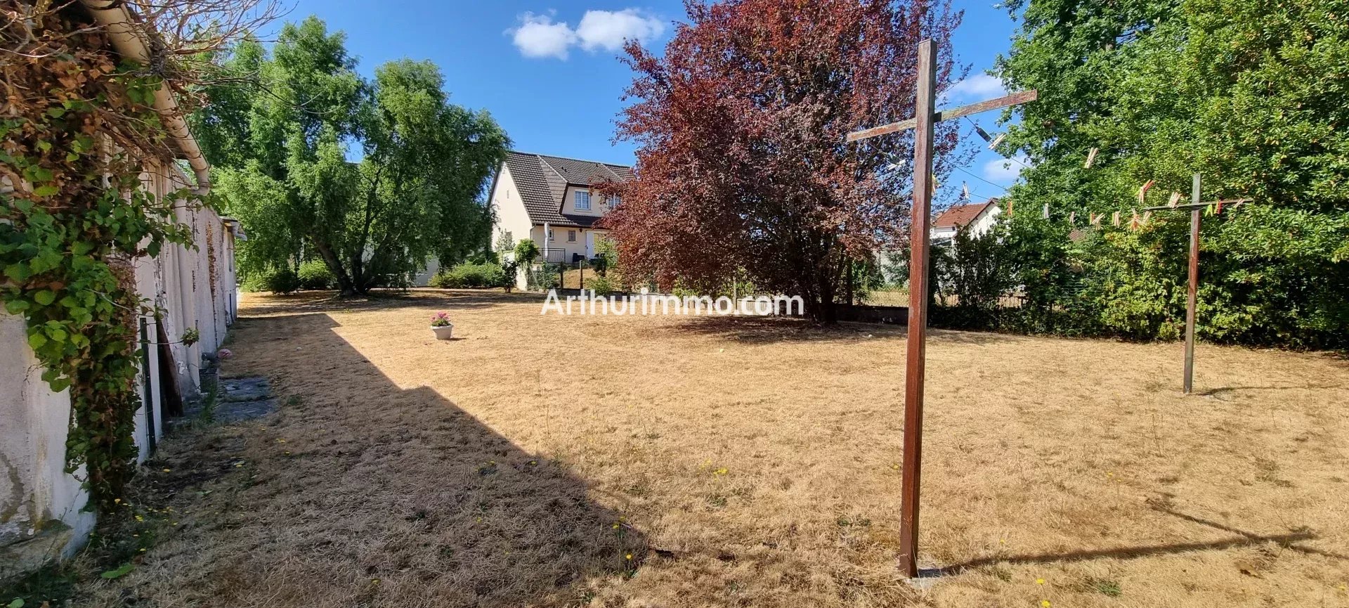 TERRAIN 570 m2 à Boissy Saint Leger