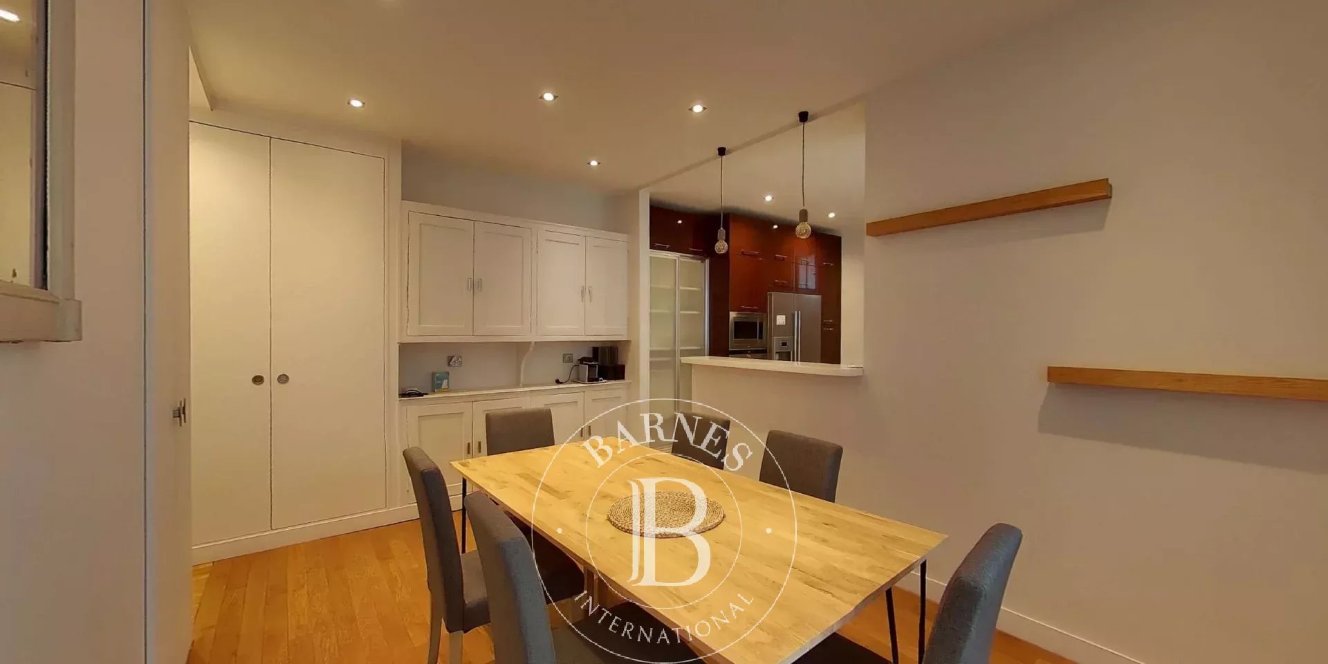 Daire Paris 8ème - picture 6