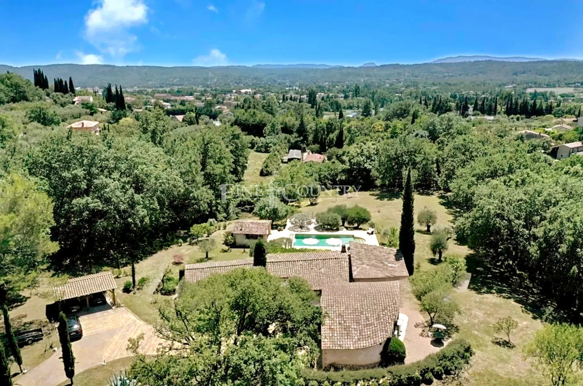 Photo of Stonevilla for sale in Fayence with swimming pool and great views