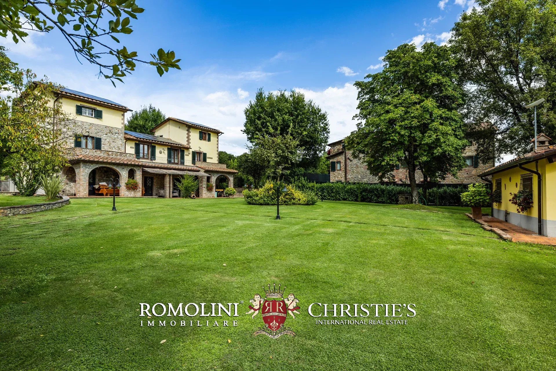 16 Bedroom Villa/Townhouse's Image 7