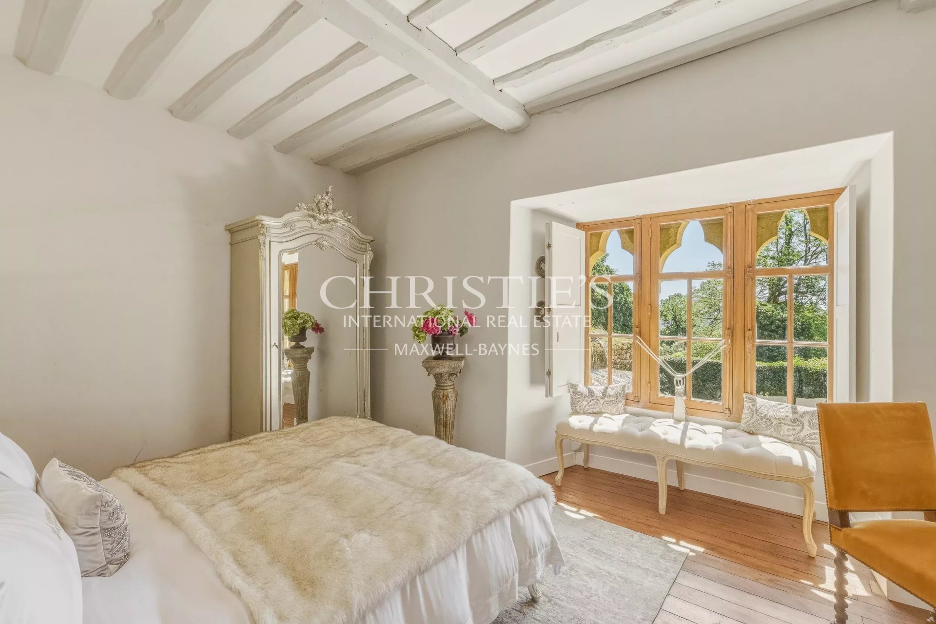 17 Bedroom Chateau's Image 22