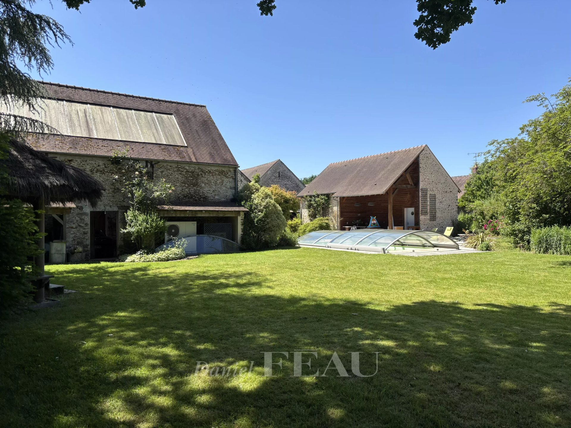 4 Bedroom Villa/Townhouse's Image 9