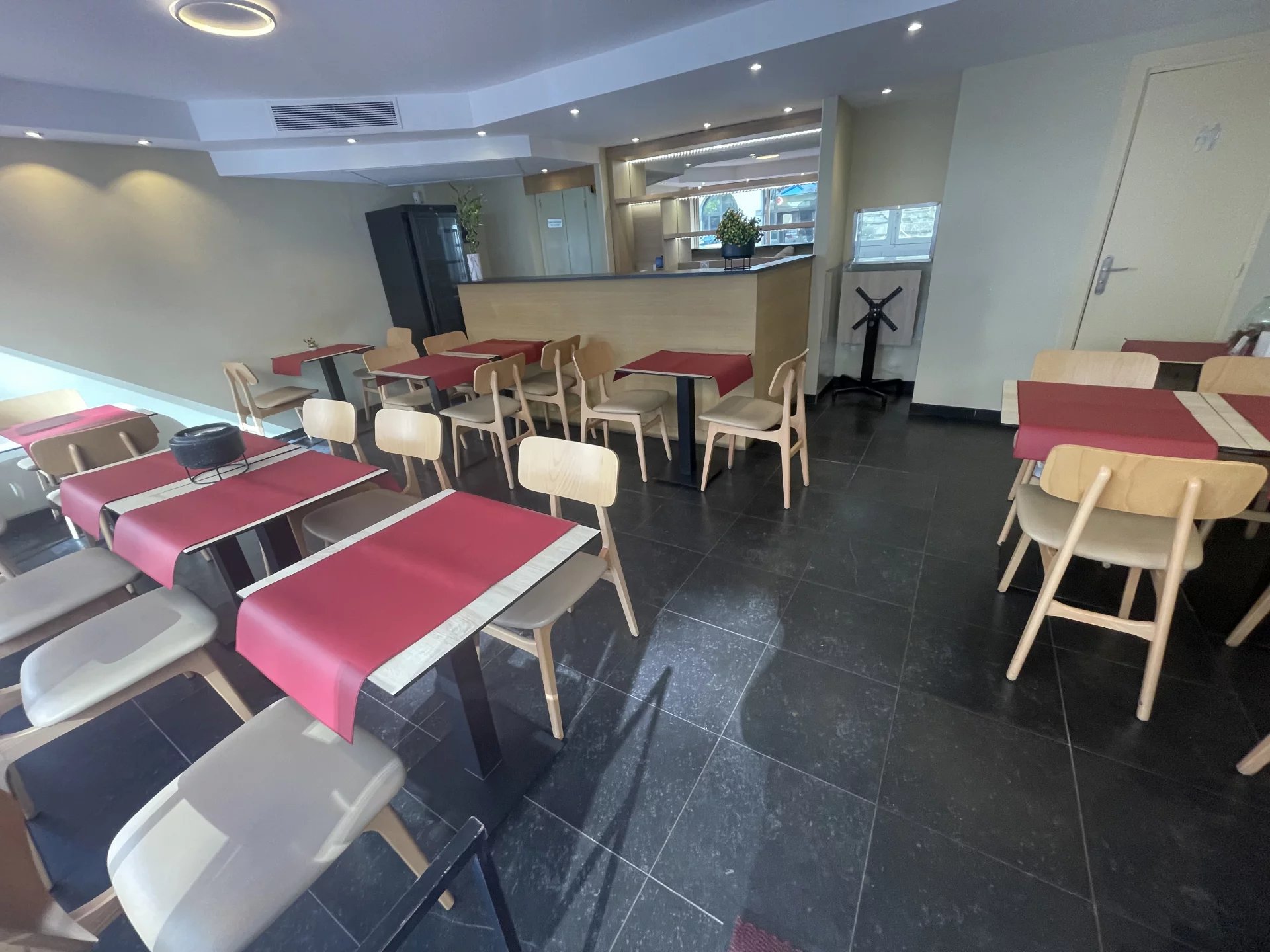 CANNES ARRIERE CROISETTE  MARTINEZ