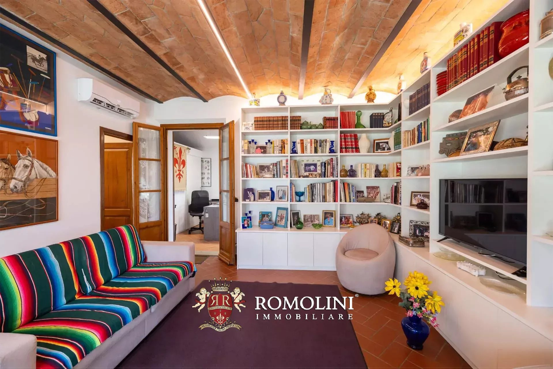 19 Bedroom Villa/Townhouse's Image 78
