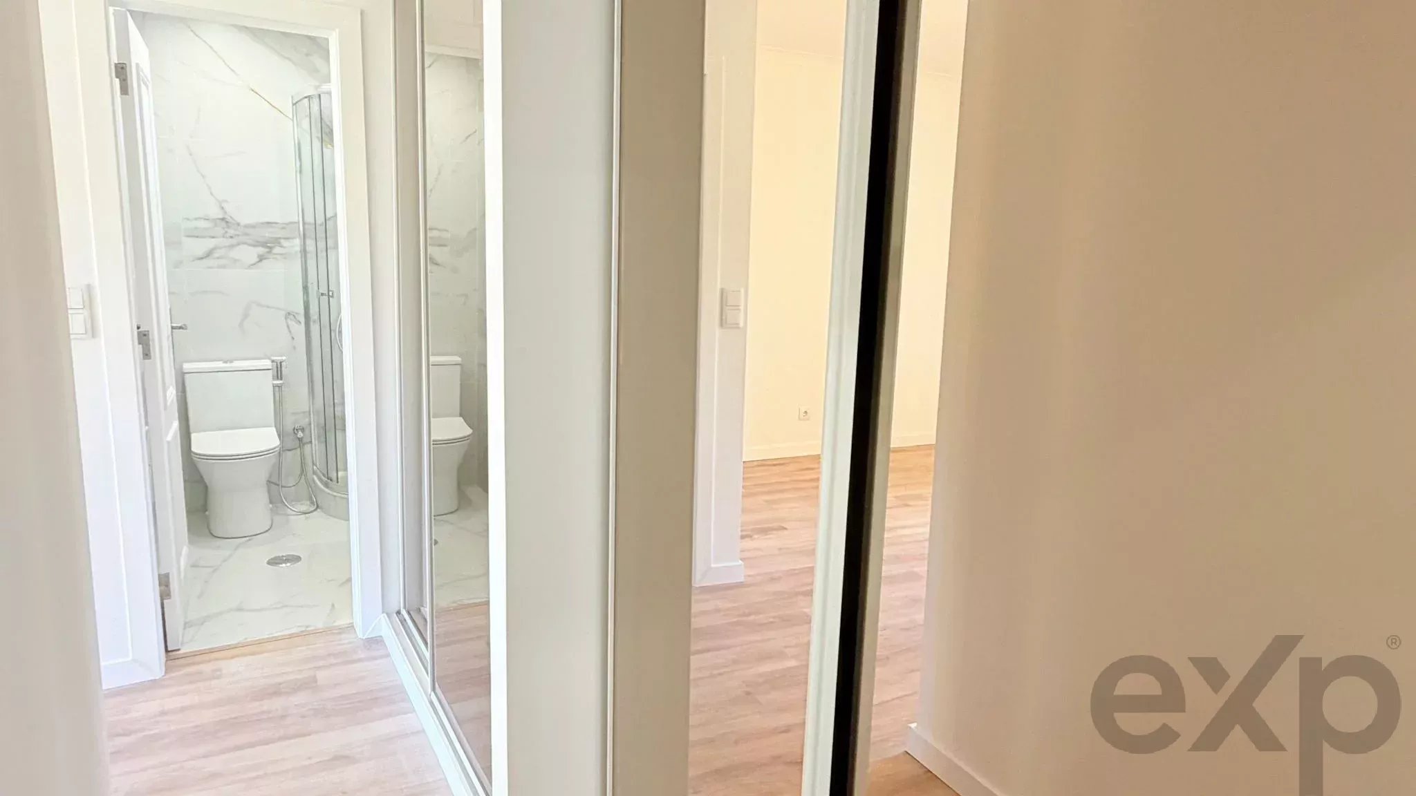 3-Bedroom Apartment T3 Feijó, Almada renovated 86914707 image 10