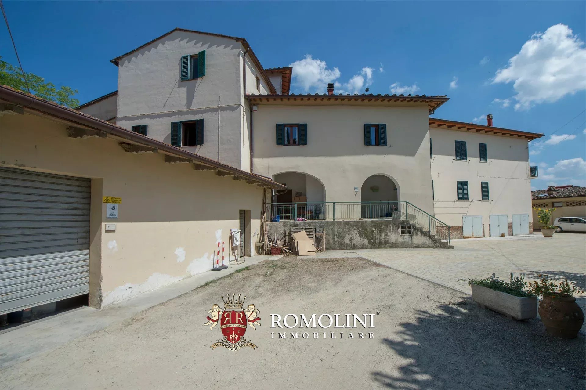 5 Bedroom Vineyard's Image 16