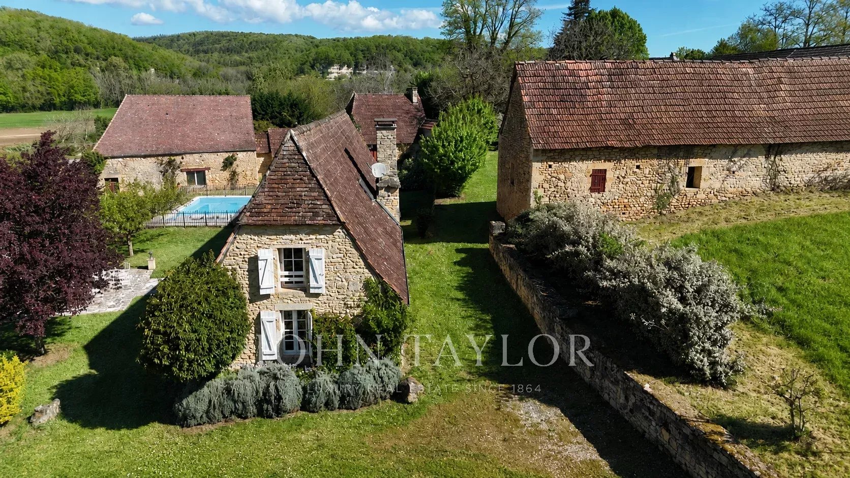 Hameau privé d’exception au cœur du Périgord Noir