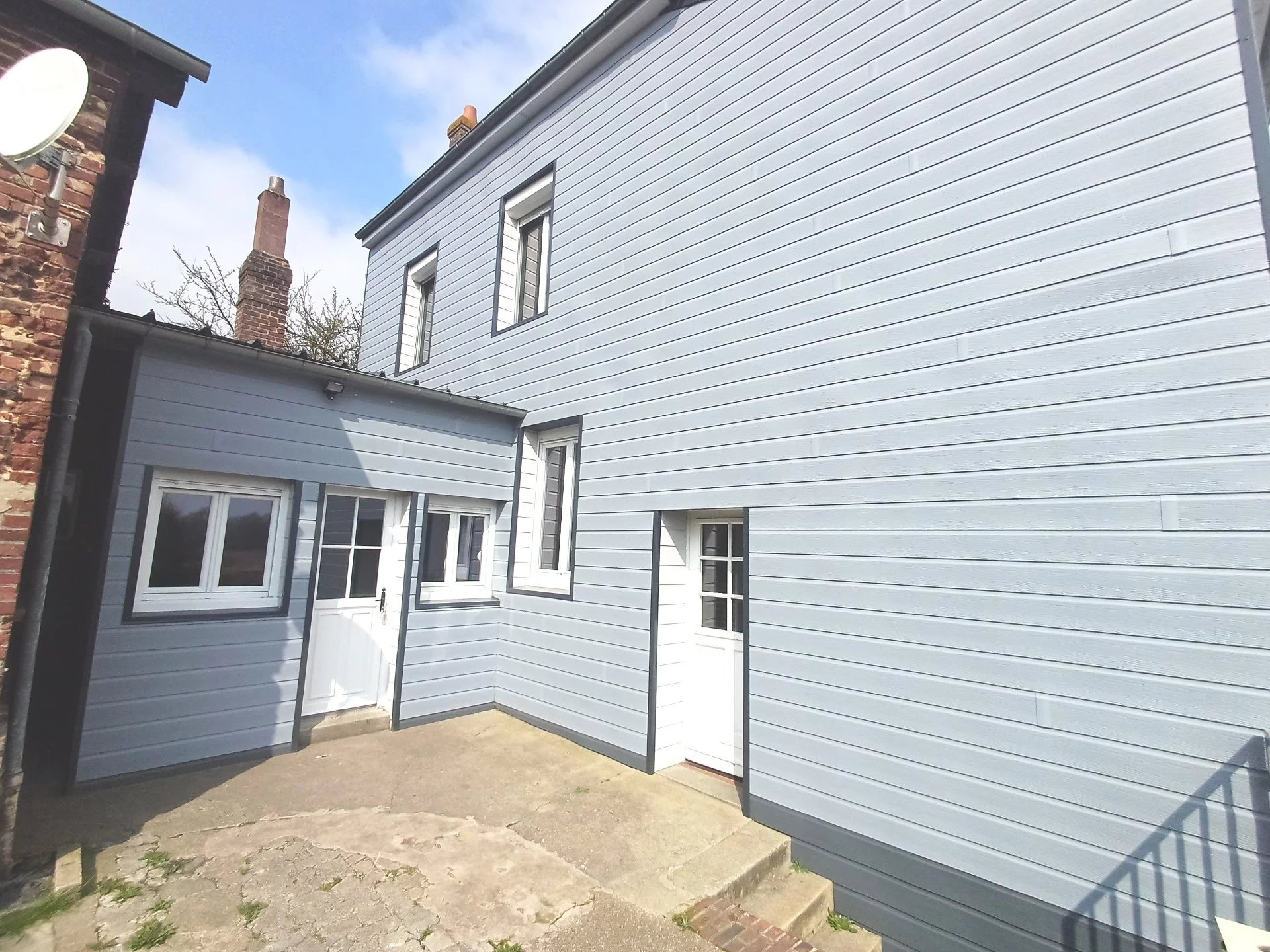 Maison en Briques avec Grande Dépendance aménageable