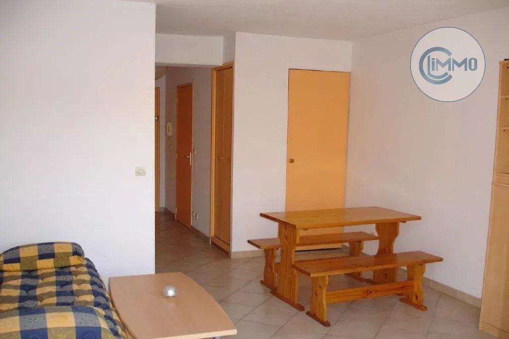 location Nice studio meublé 24.95m² situé secteur Riquier