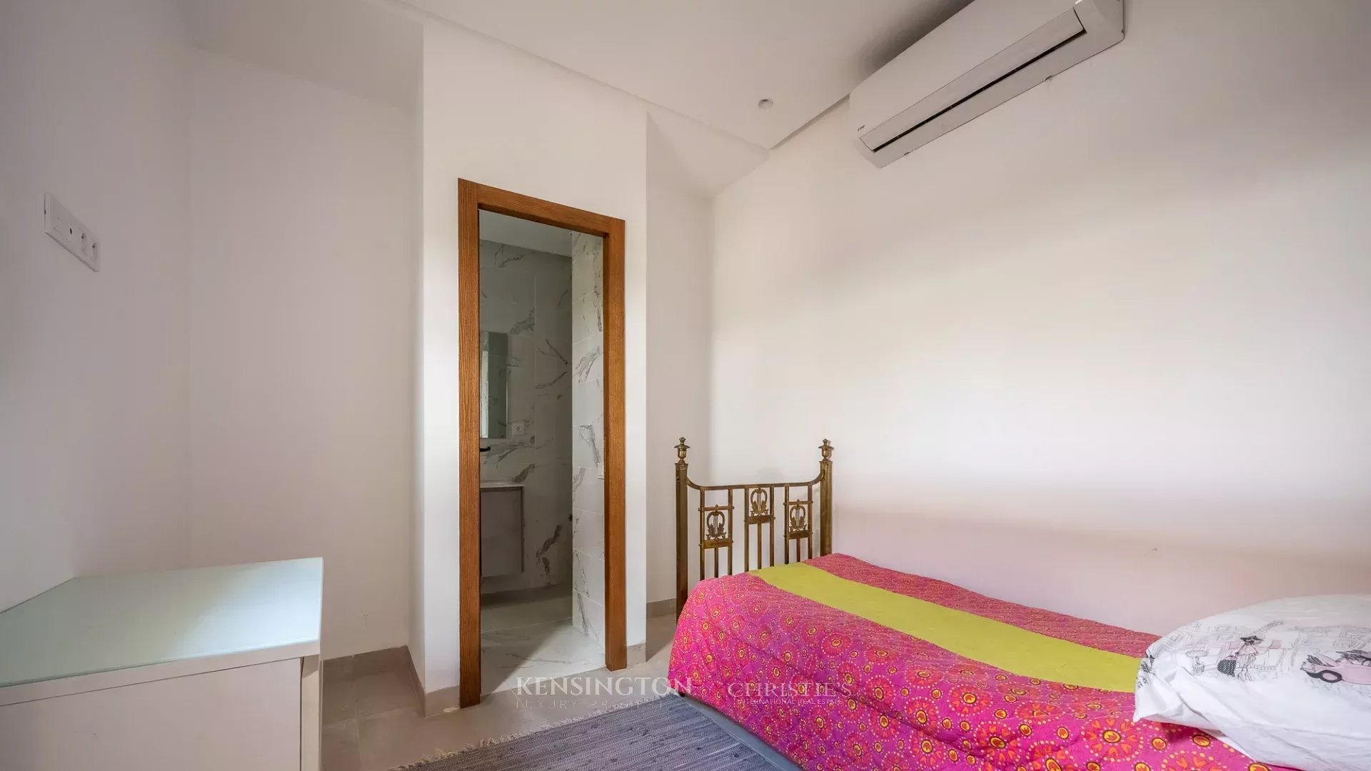 4 Bedroom Villa/Townhouse's Image 23
