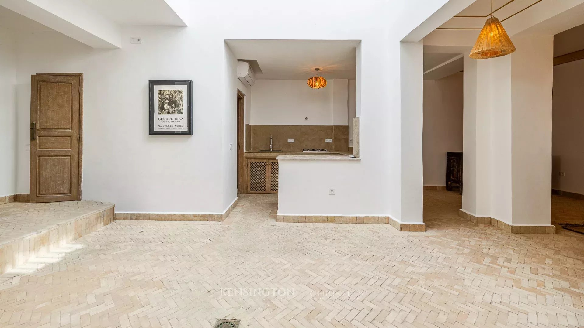 5 Bedroom Villa/Townhouse's Image 9