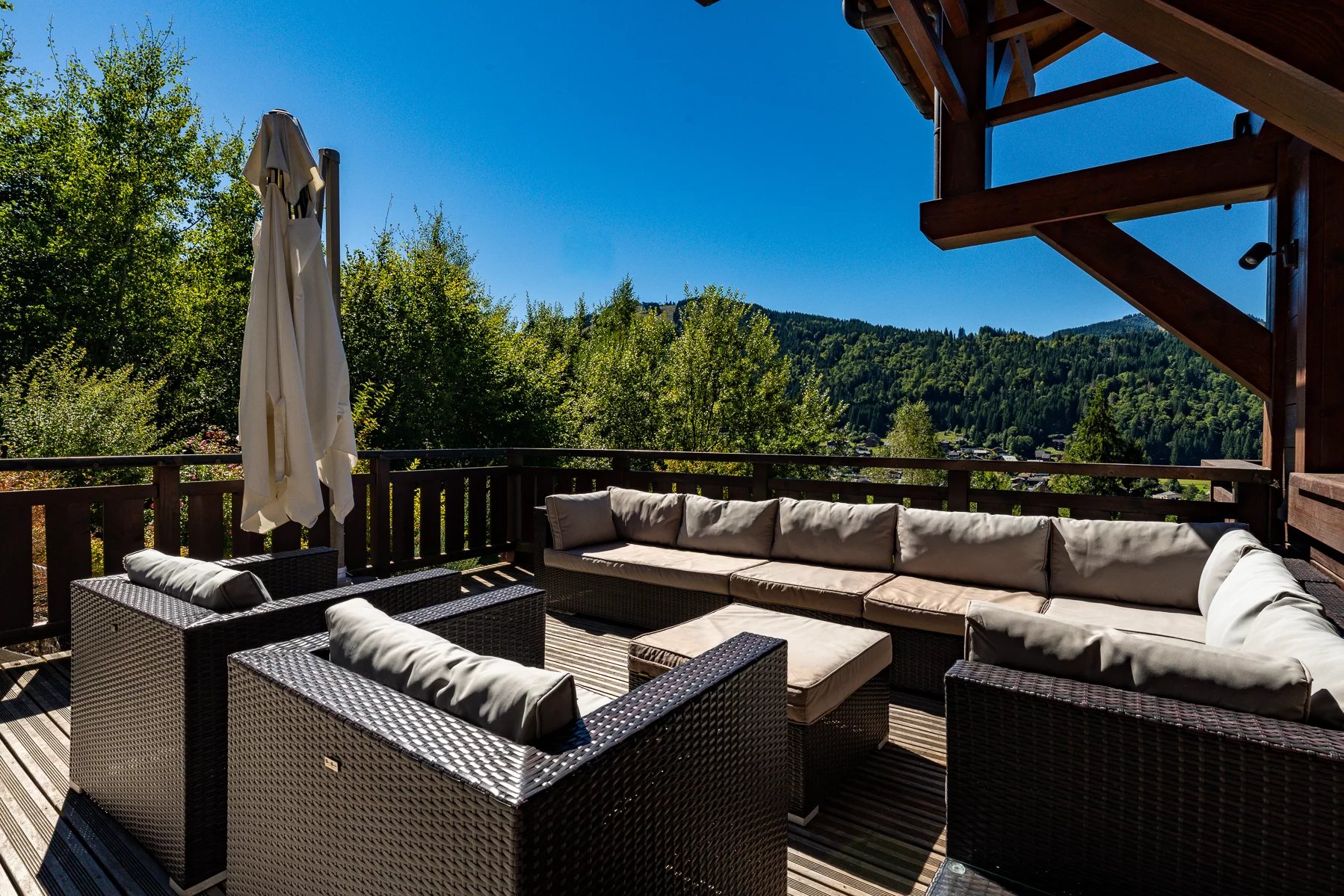 Photo of MONTRIOND - Exceptional 5-bedroom chalet in Montriond with cinema room and large garden