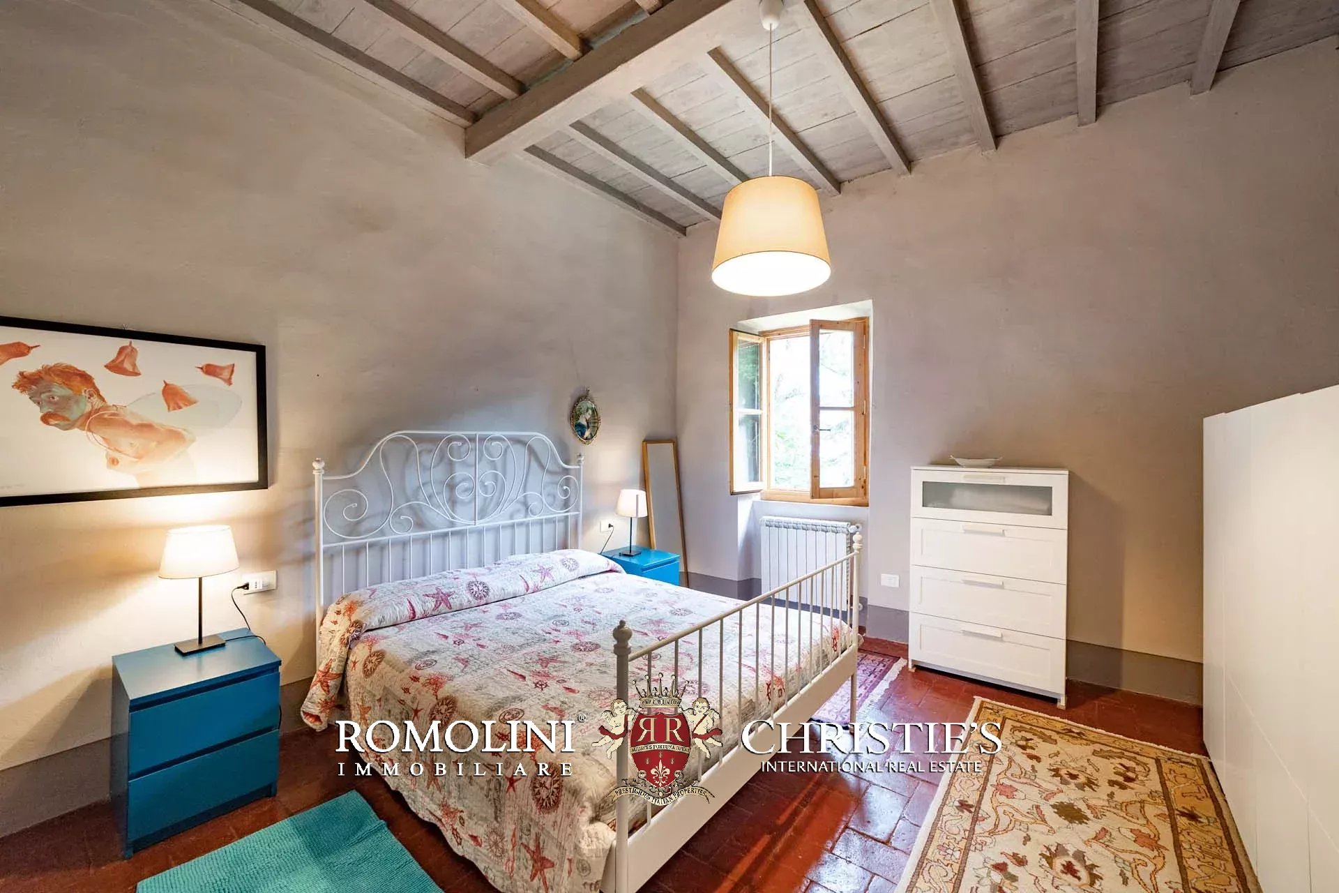 11 Bedroom Villa/Townhouse's Image 82