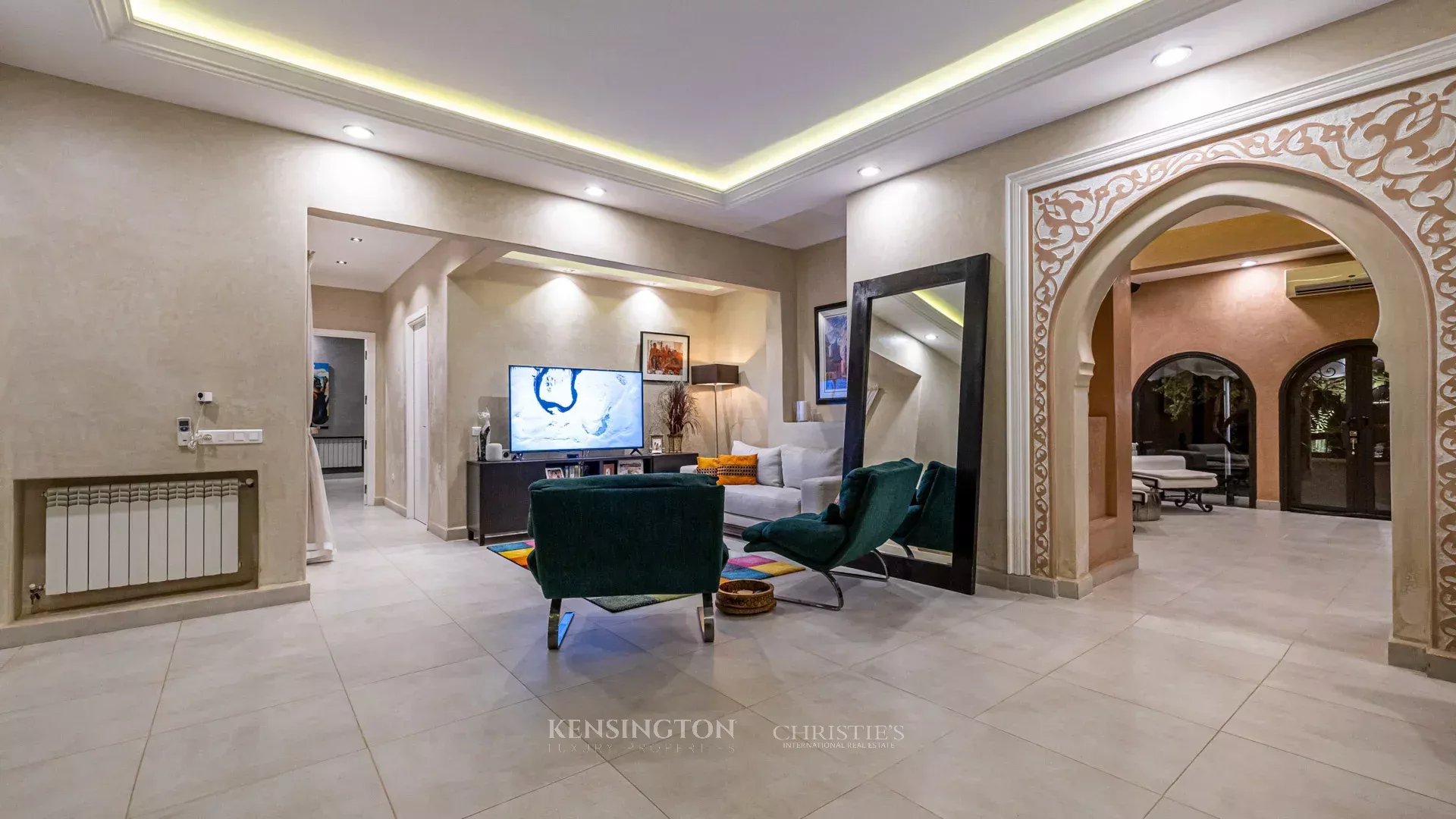 9 Bedroom Villa/Townhouse's Image 140