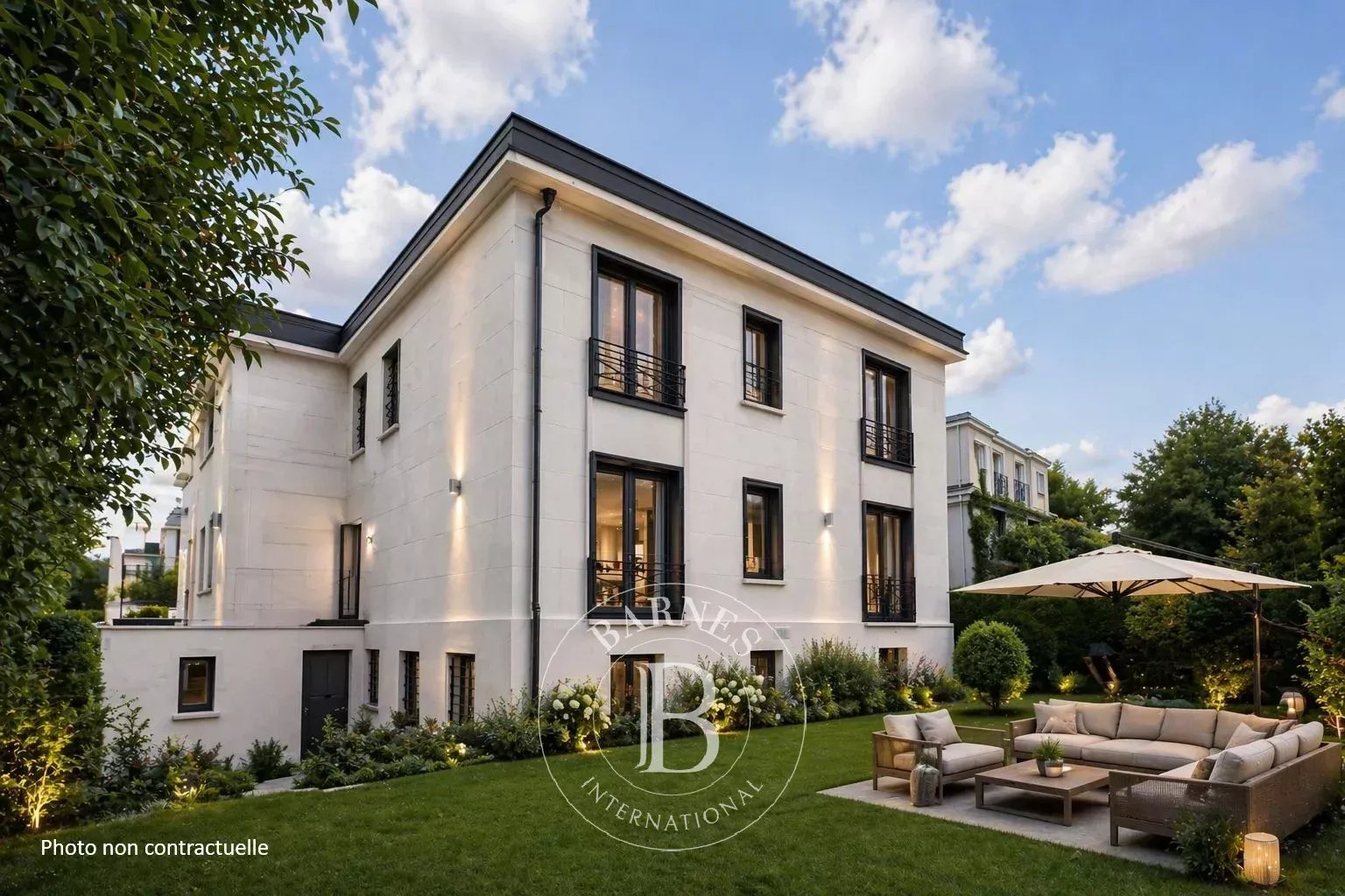 Maison Neuilly-sur-Seine  -  ref 83951228 (picture 1)