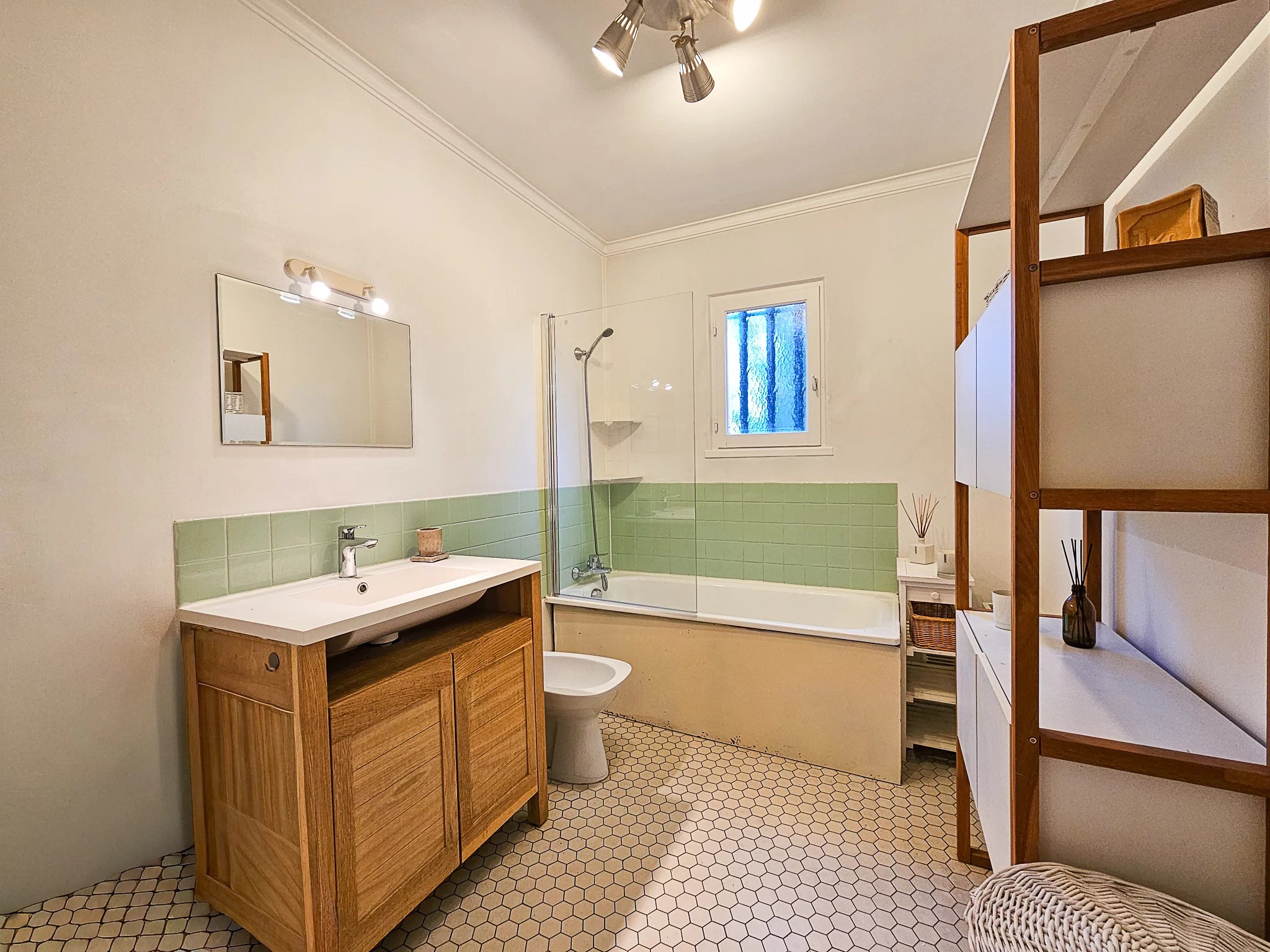 Belle propriété plein sud avec piscine et jardin arboré à Saint-Raphaël