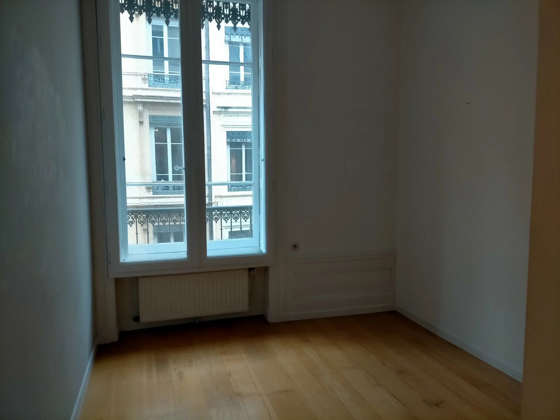 5718336 Location Lyon 1er