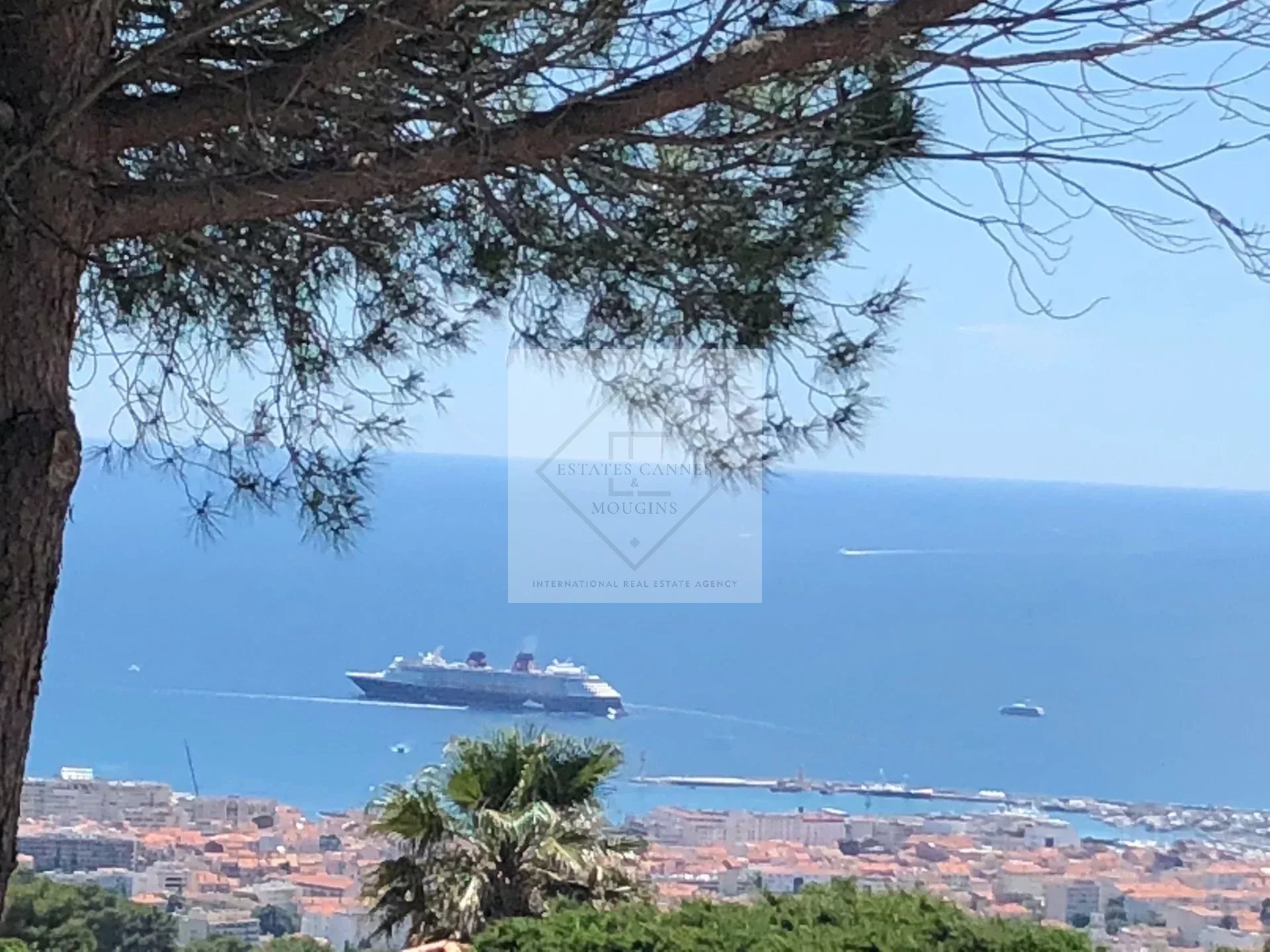 Magnifique vue mer sur la baie de Cannes — photo 3