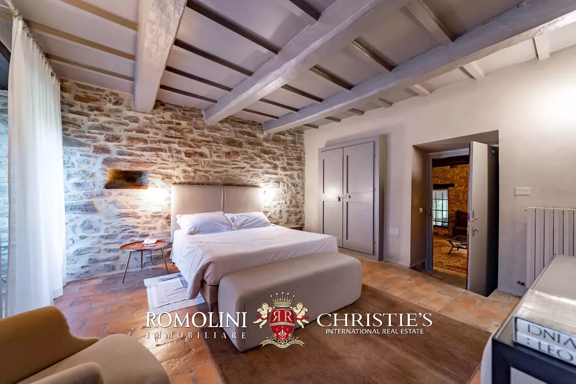 19 Bedroom Villa/Townhouse's Image 44