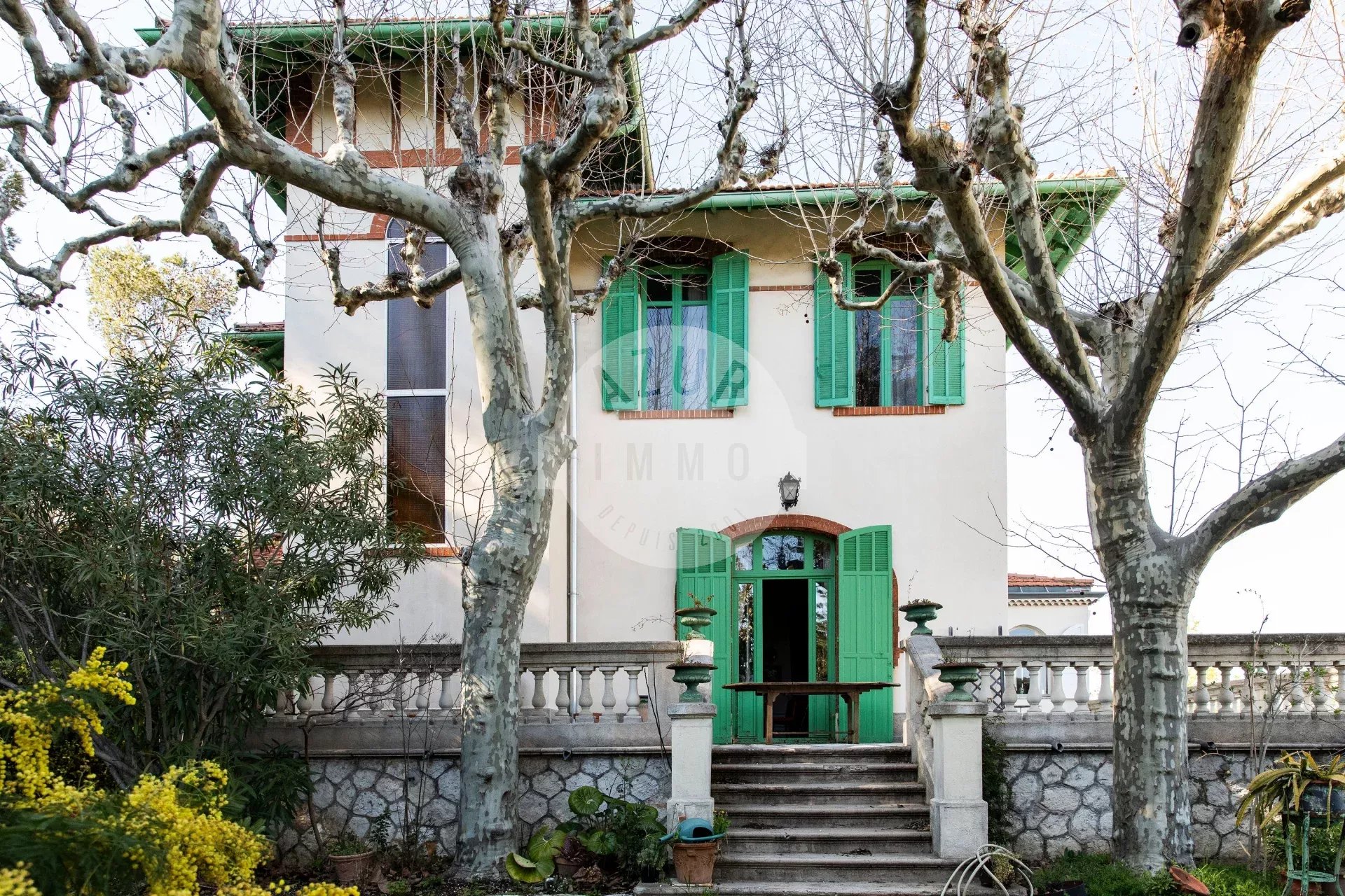 Agence immobilière de 