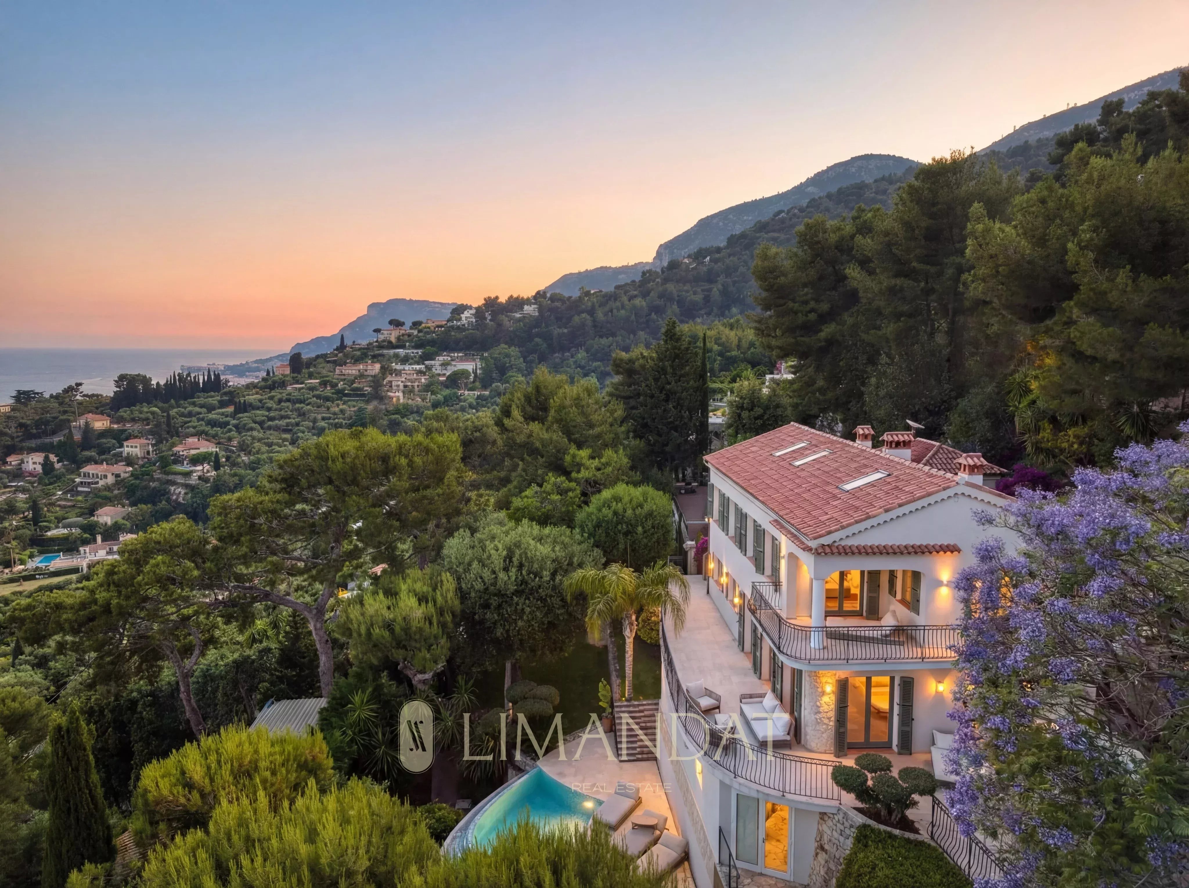Roquebrune-Cap-Martin – Villa contemporaine | 4 chambres, vue mer, piscine, Gym & carport 2 voitures