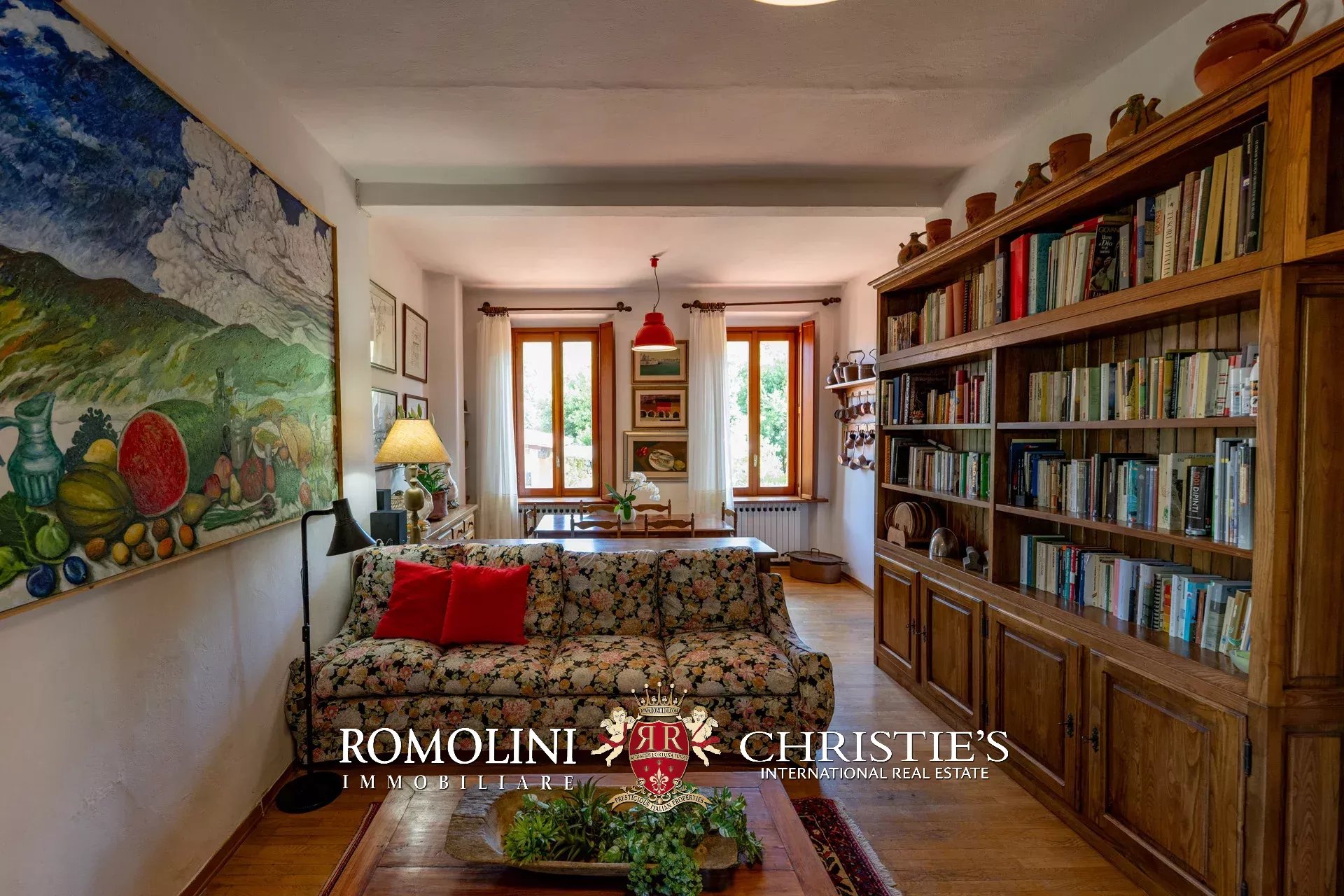 9 Bedroom Villa/Townhouse's Image 50