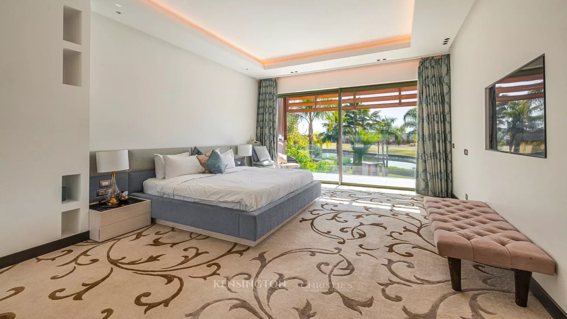 6 Bedroom Villa/Townhouse's Image 57