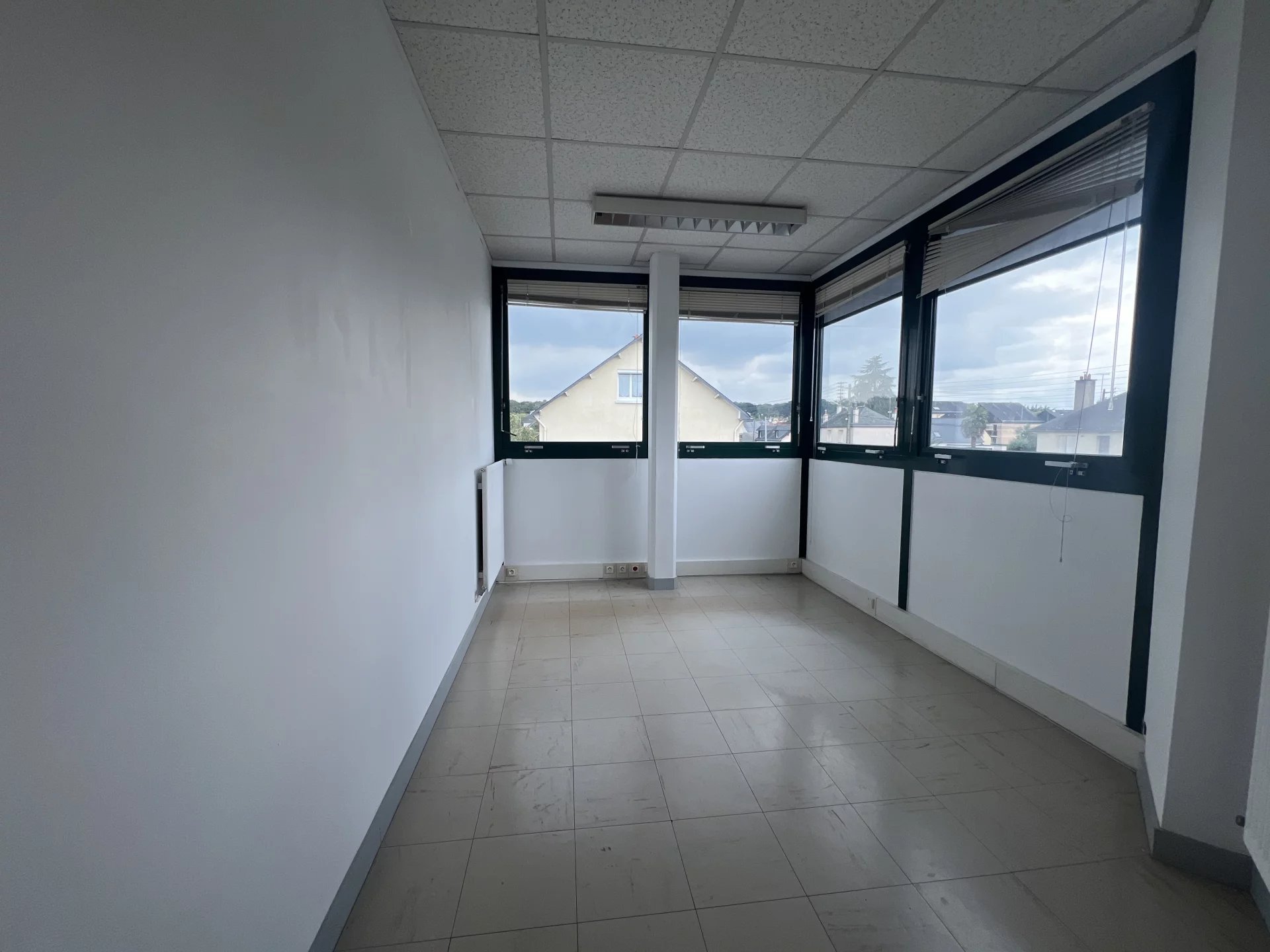 Local professionnel - Photo 4