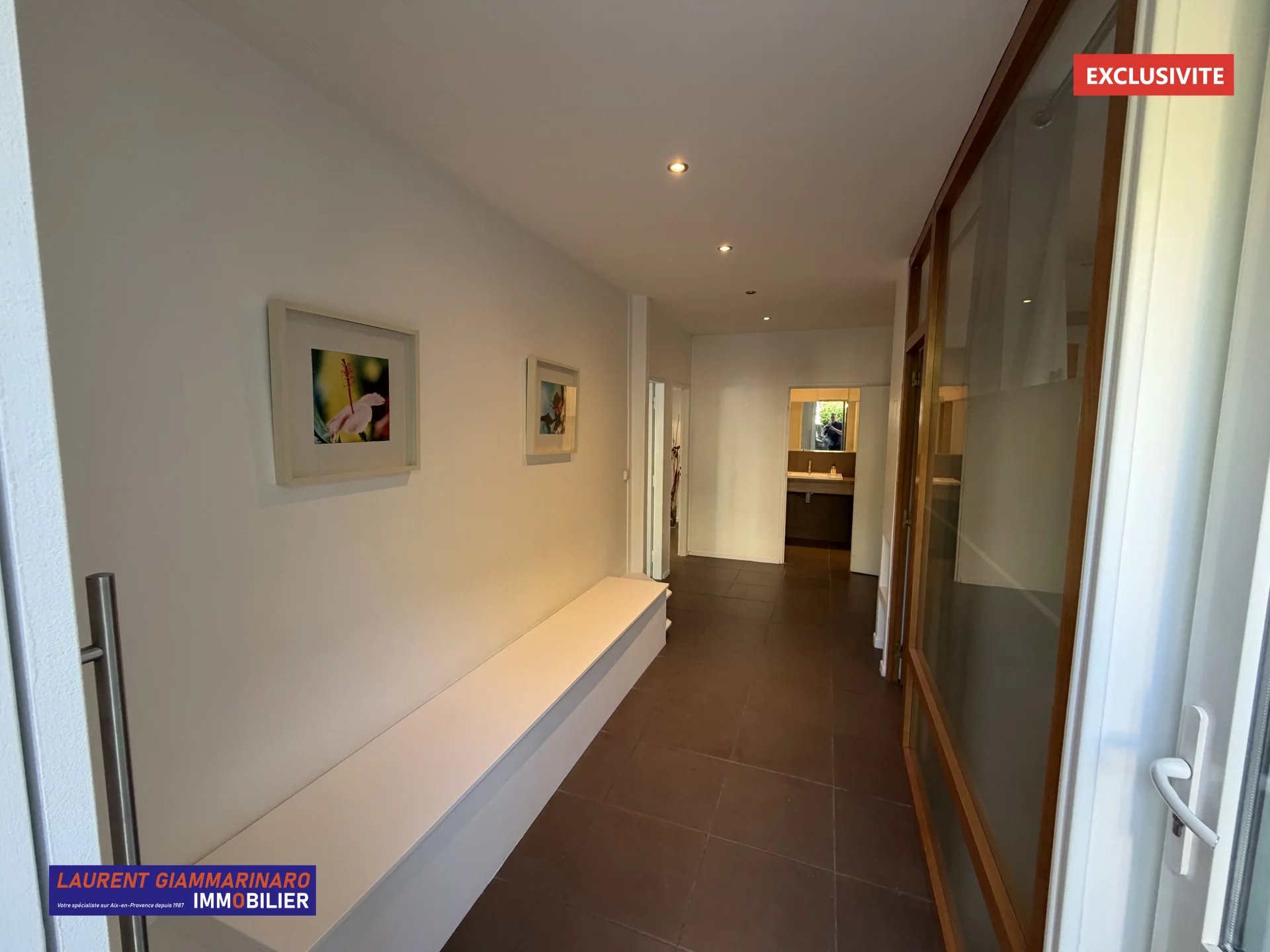 Agence immobilière de 