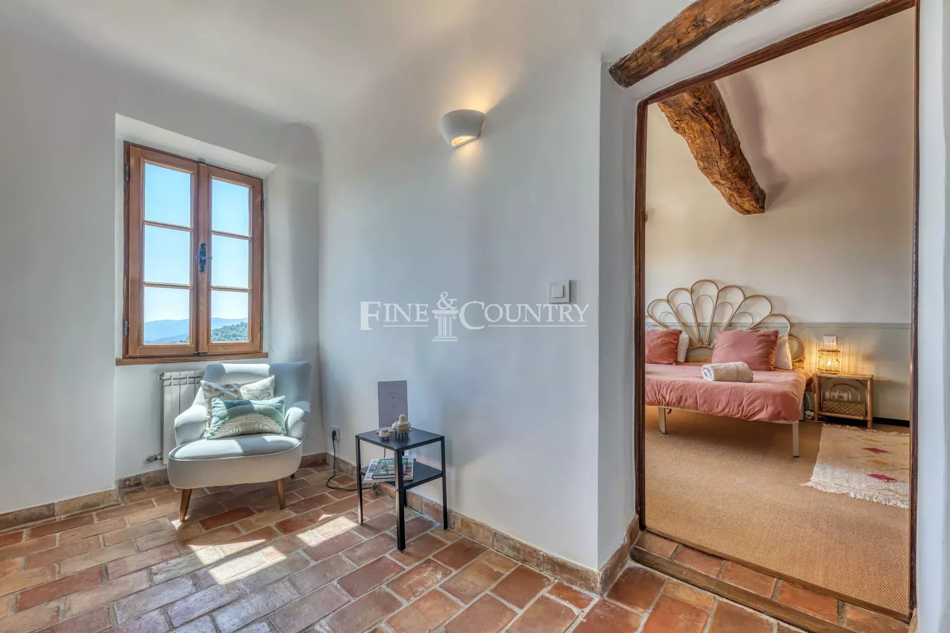 Photo of For sale property in Grasse with sea view