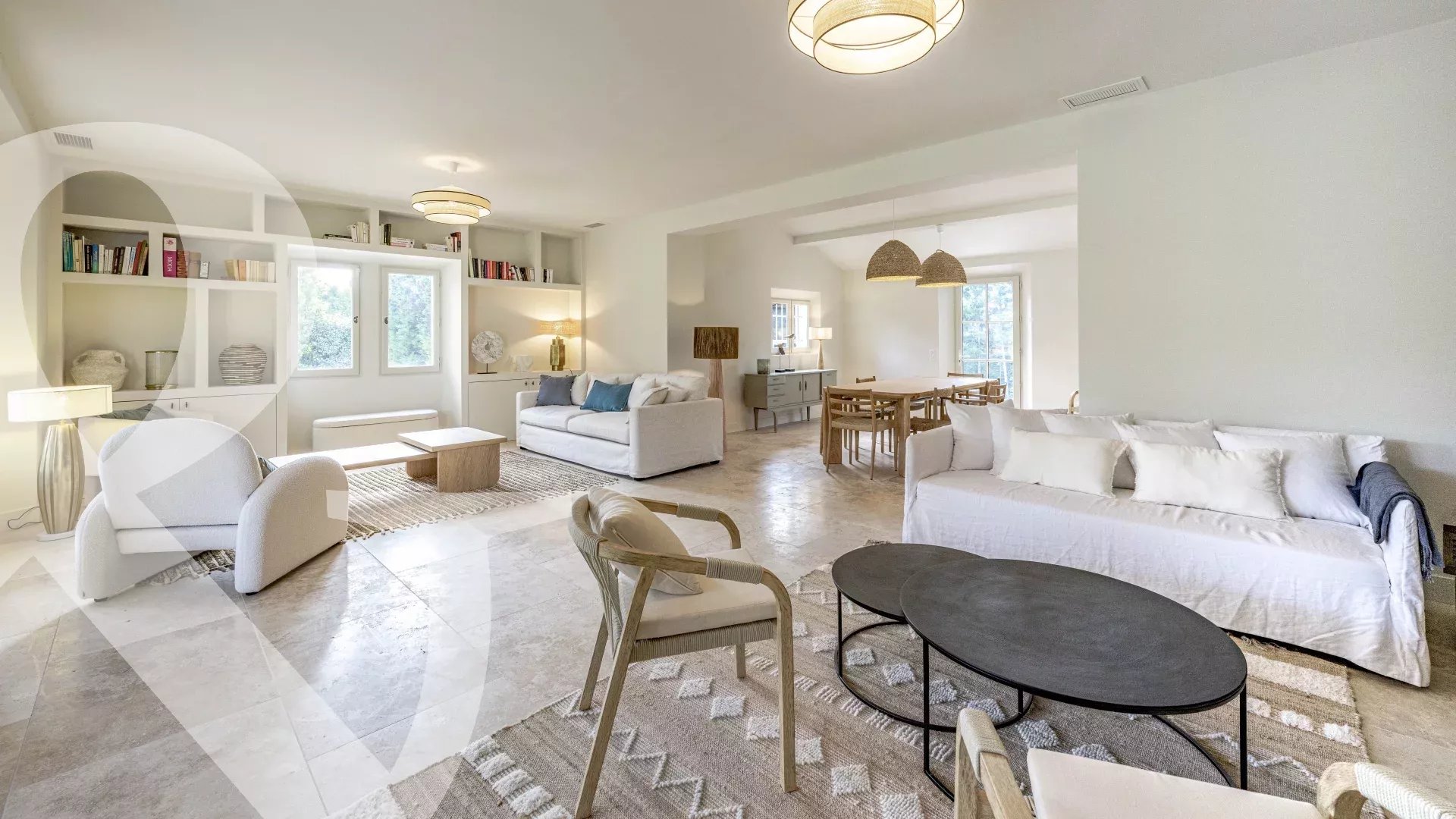 RESTAURATION DE GRANDE QUALITE