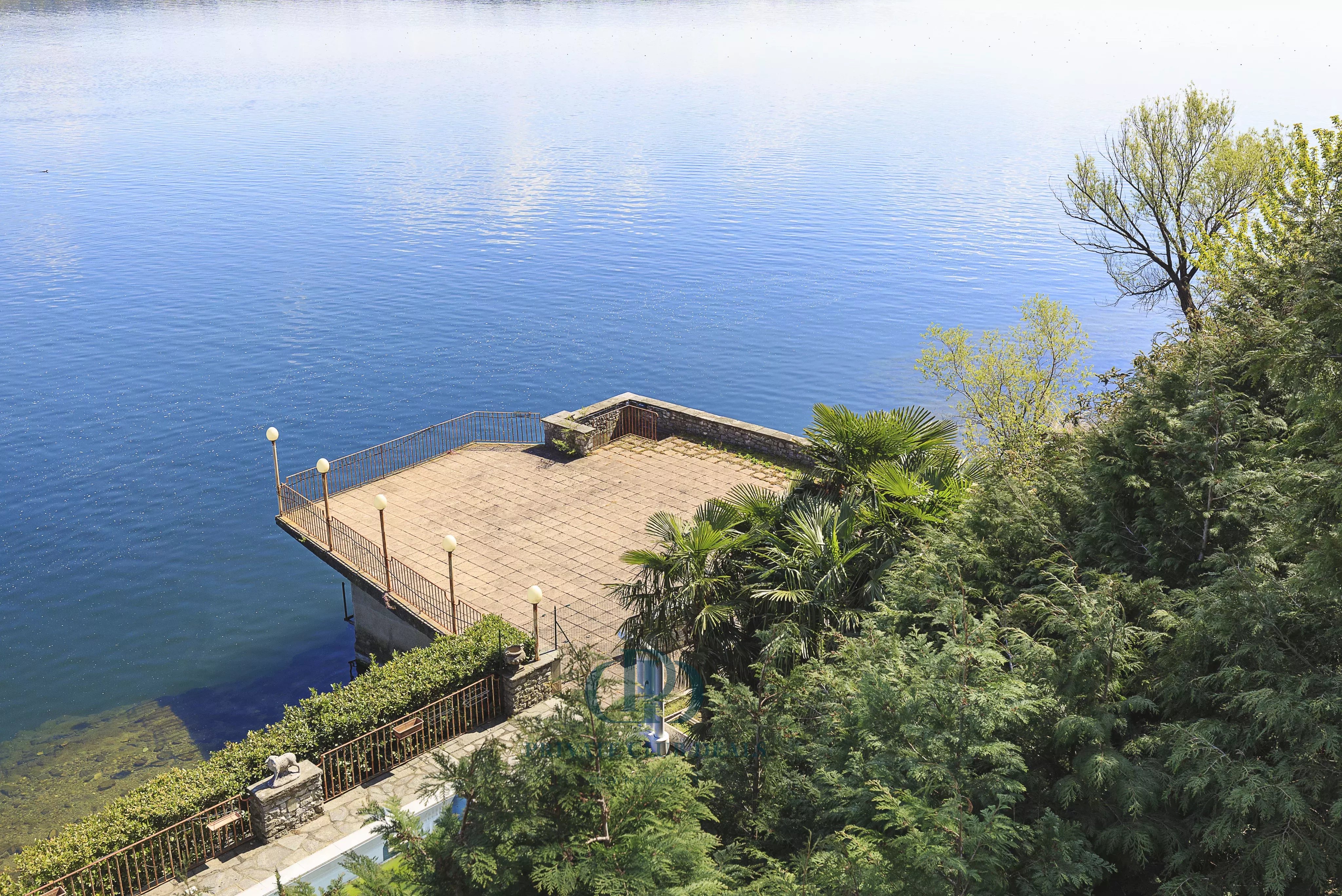 Villa Biandronno - picture 22