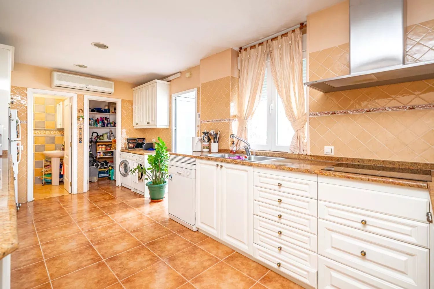 Daire Madrid - picture 14