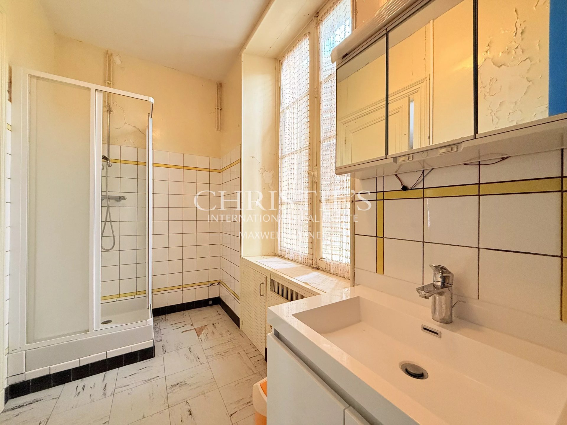 10 Bedroom Villa/Townhouse's Image 23