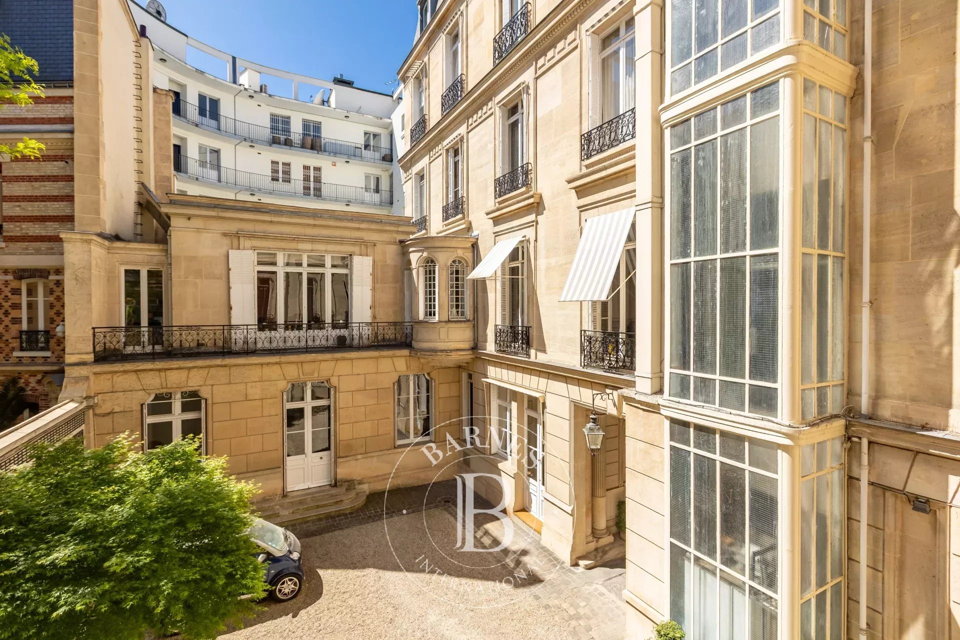 Paris  - Appartement 7 Pi&egrave;ces 5 Chambres - picture 15