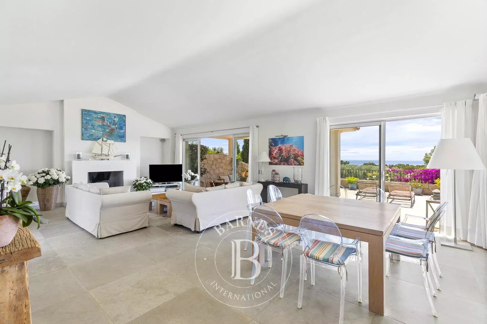 Sainte-Lucie-de-Porto-Vecchio  - Villa 8 Pi&egrave;ces 7 Chambres - picture 4