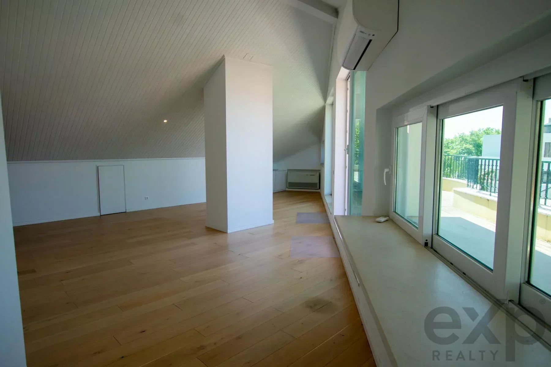 Penthouse Luxury with Sea & Harbour Views in Prime Estoril 85996079 image 36