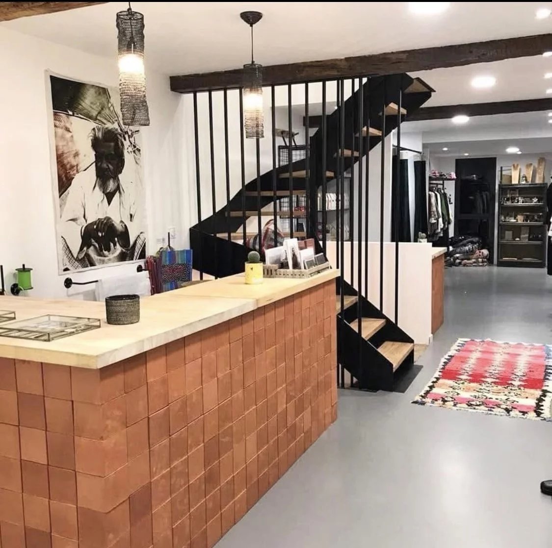 Location Commerce Verfeil