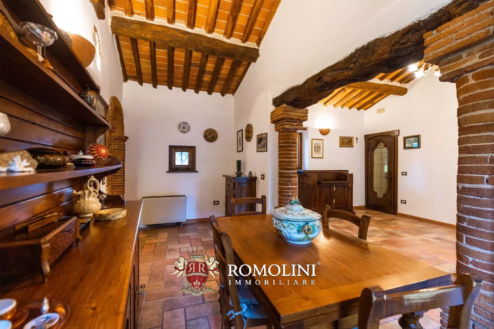 11 Bedroom Villa/Townhouse's Image 19