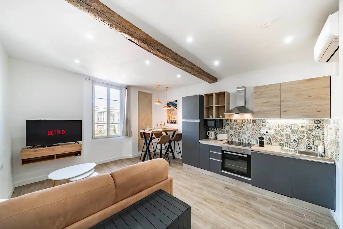 Sale Apartment - Antibes Vieil Antibes