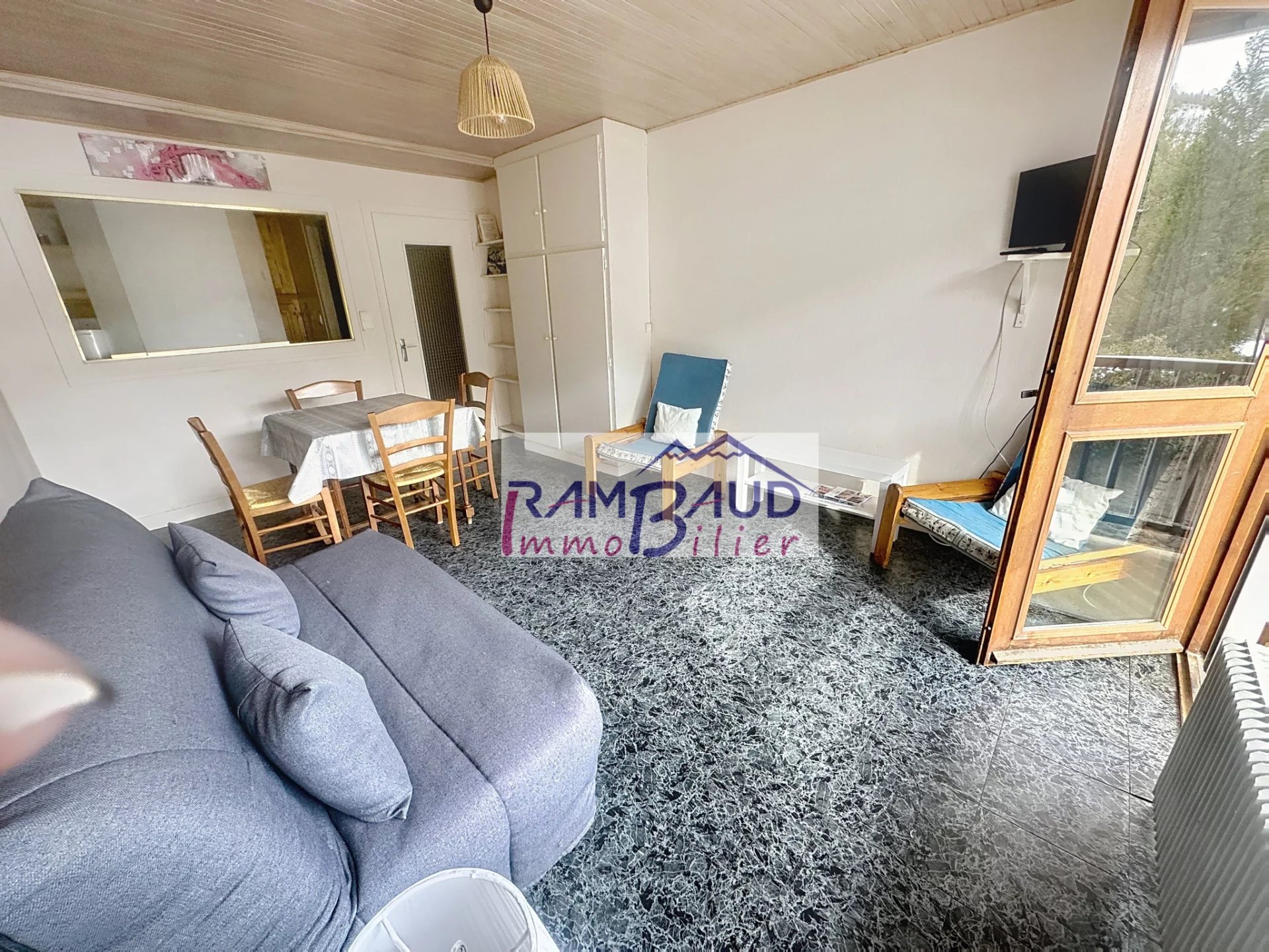 Studio Centre station de 28.53m2