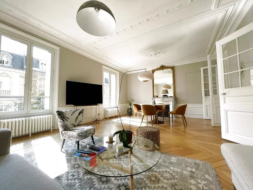 LOCATION MEUBLEE - 94 M2 - 2 CHAMBRES