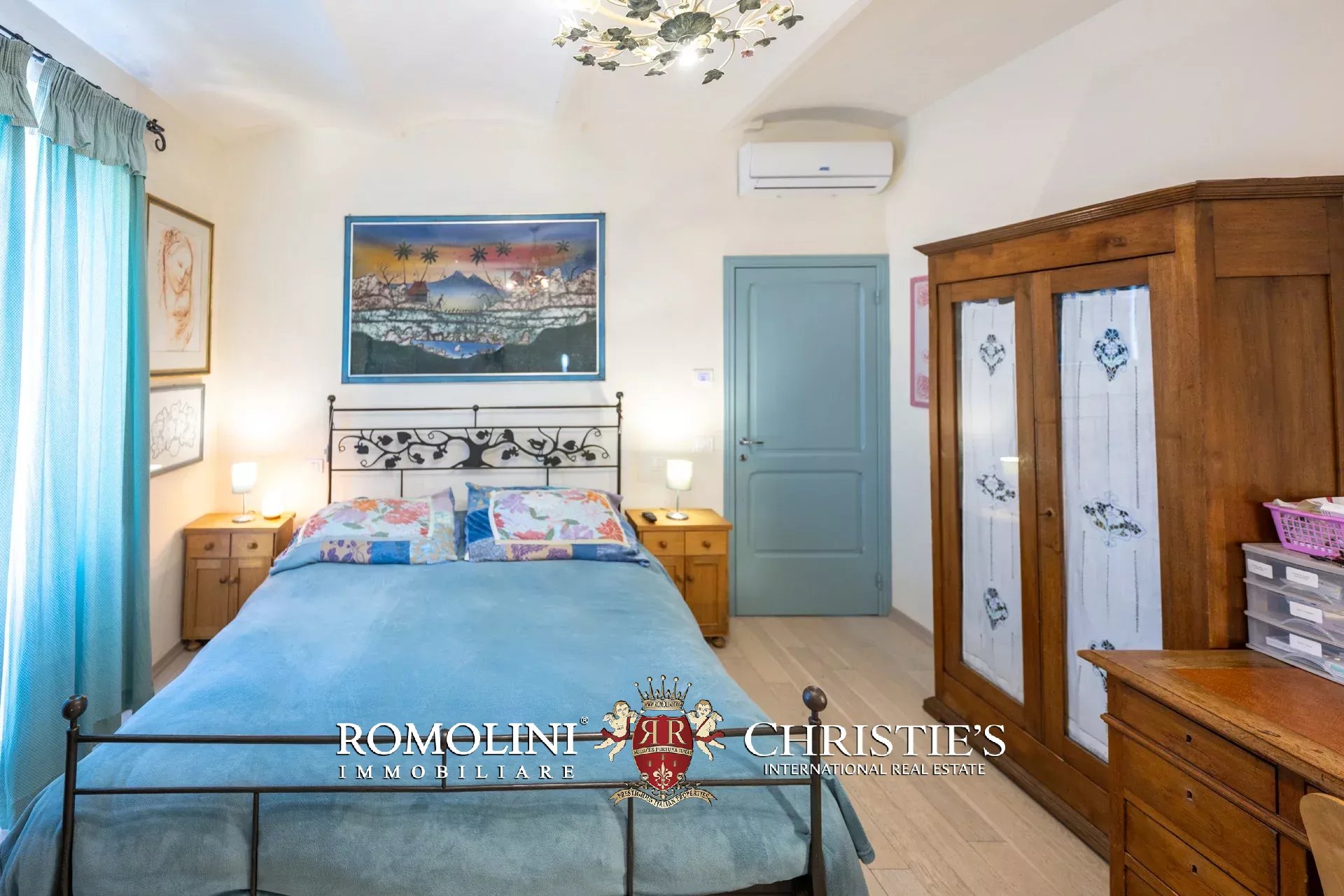 5 Bedroom Villa/Townhouse's Image 25