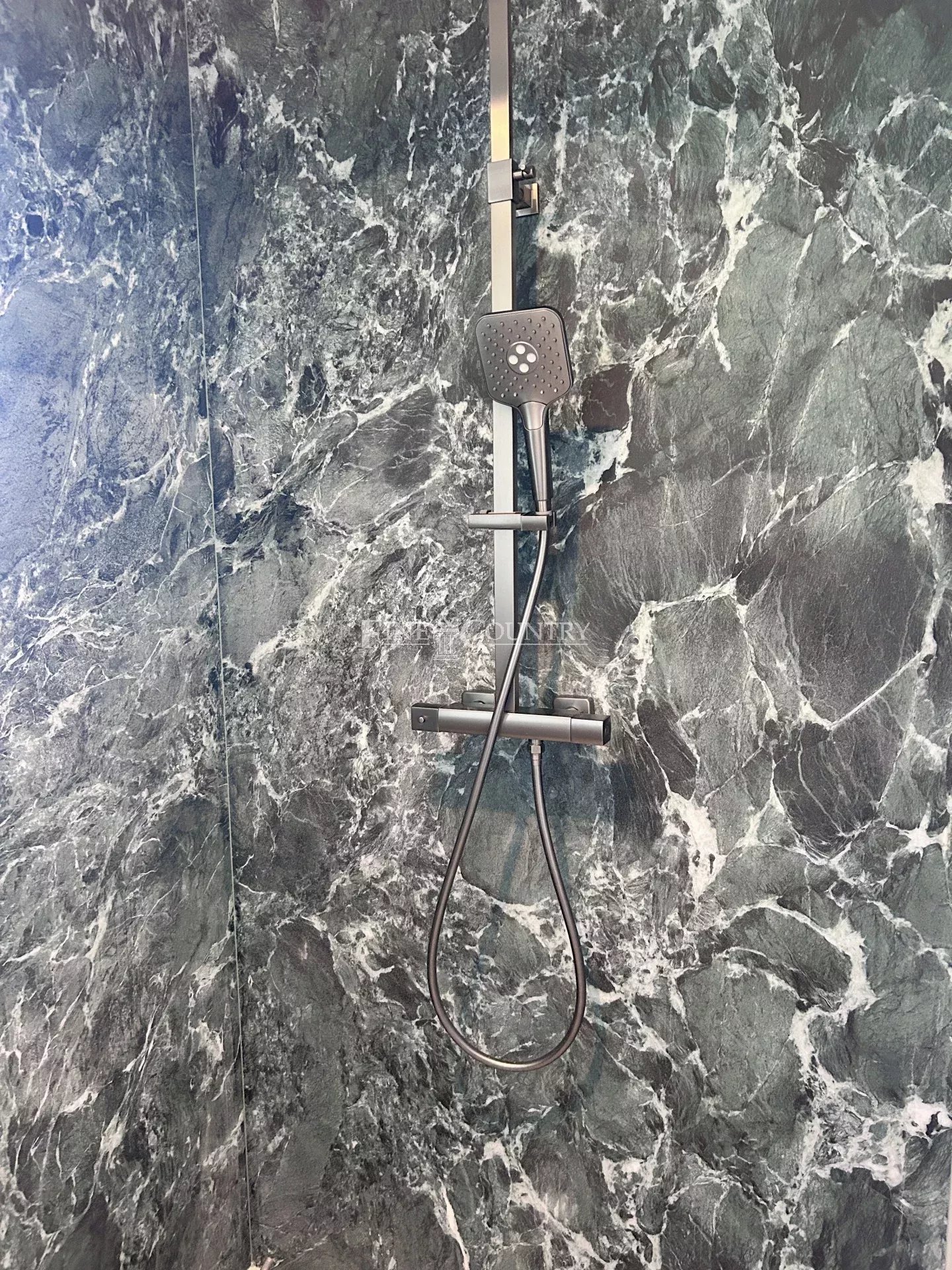 Photo of Villa for Sale in Mandelieu with Panoramic View