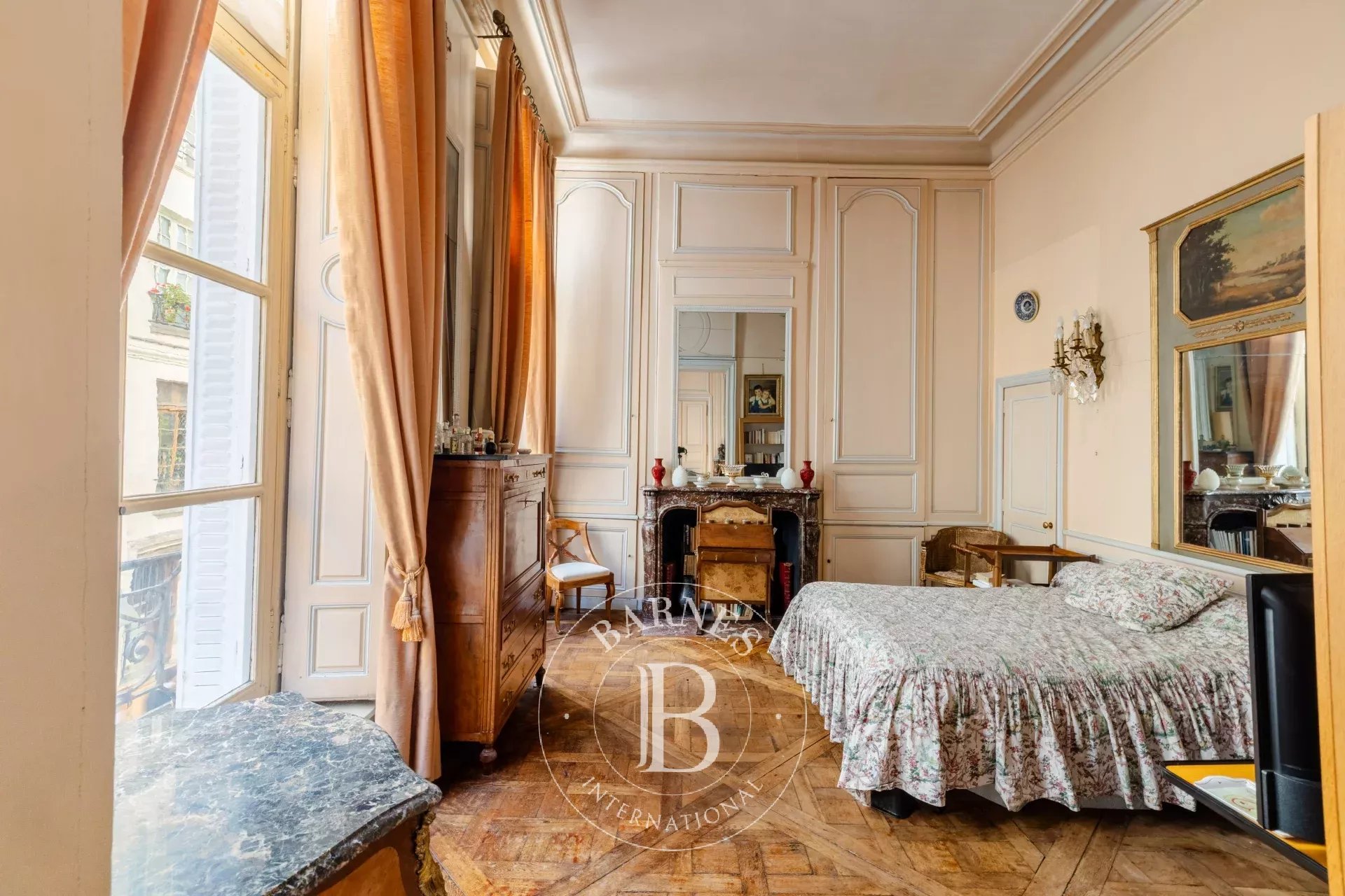 Paris  - Appartement 4 Pi&egrave;ces 3 Chambres - picture 5