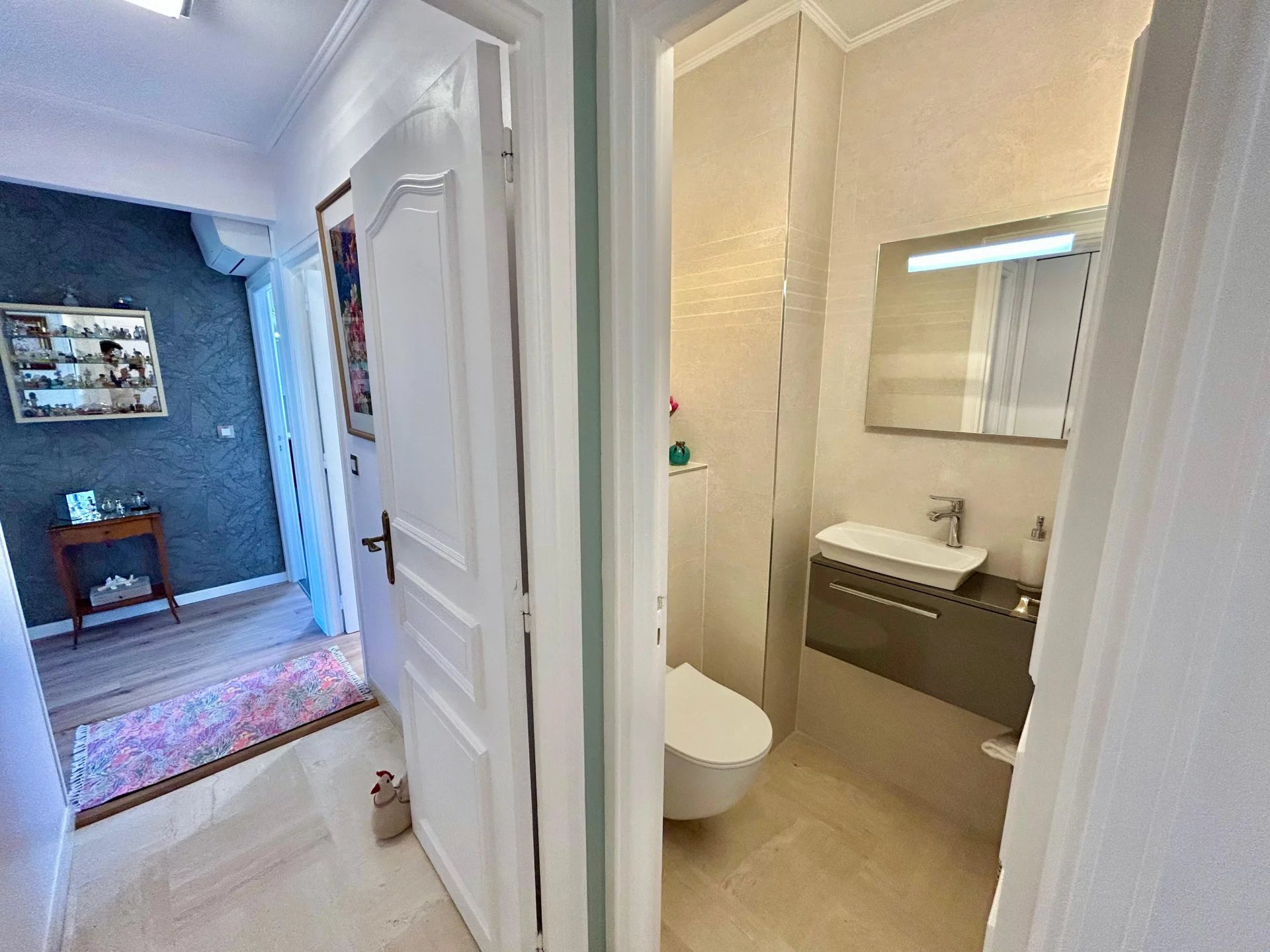 Montrose – Top floor with terrace, bright 4-room apartment with double garage
