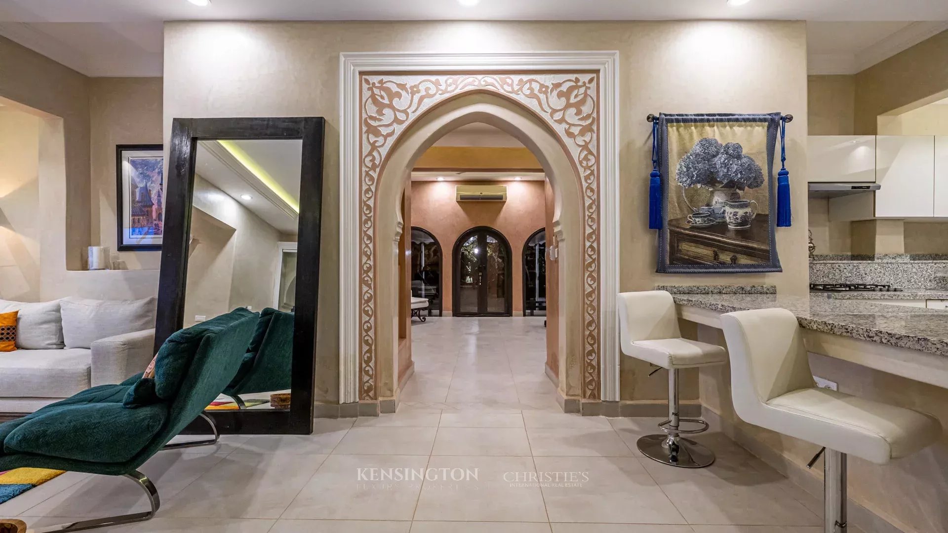9 Bedroom Villa/Townhouse's Image 138